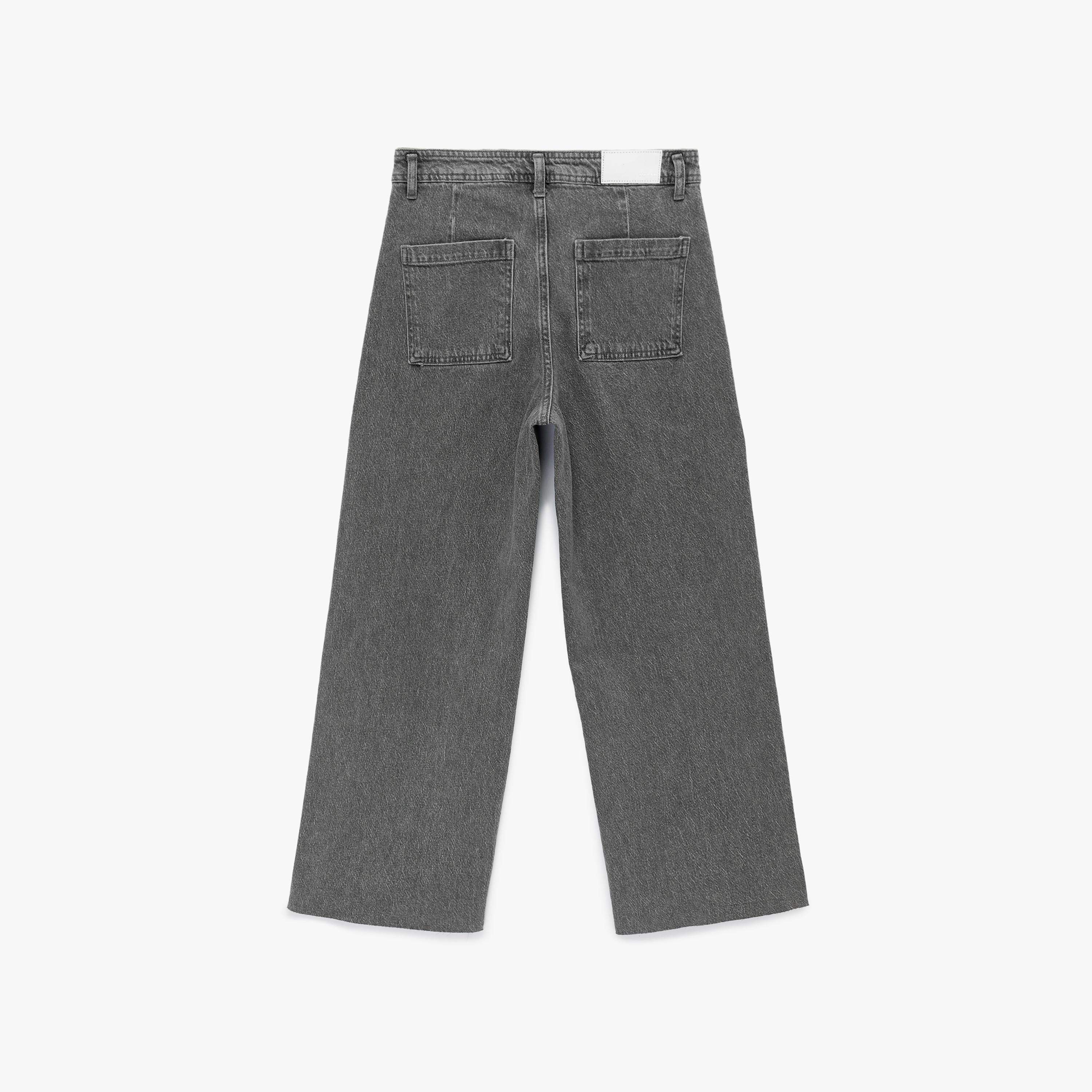 بنطلون جينز نسائي خصر مرتفع قصة "ريلاكس فت" سادة من كوتون-women-clothing-bottoms-jeans-image-4