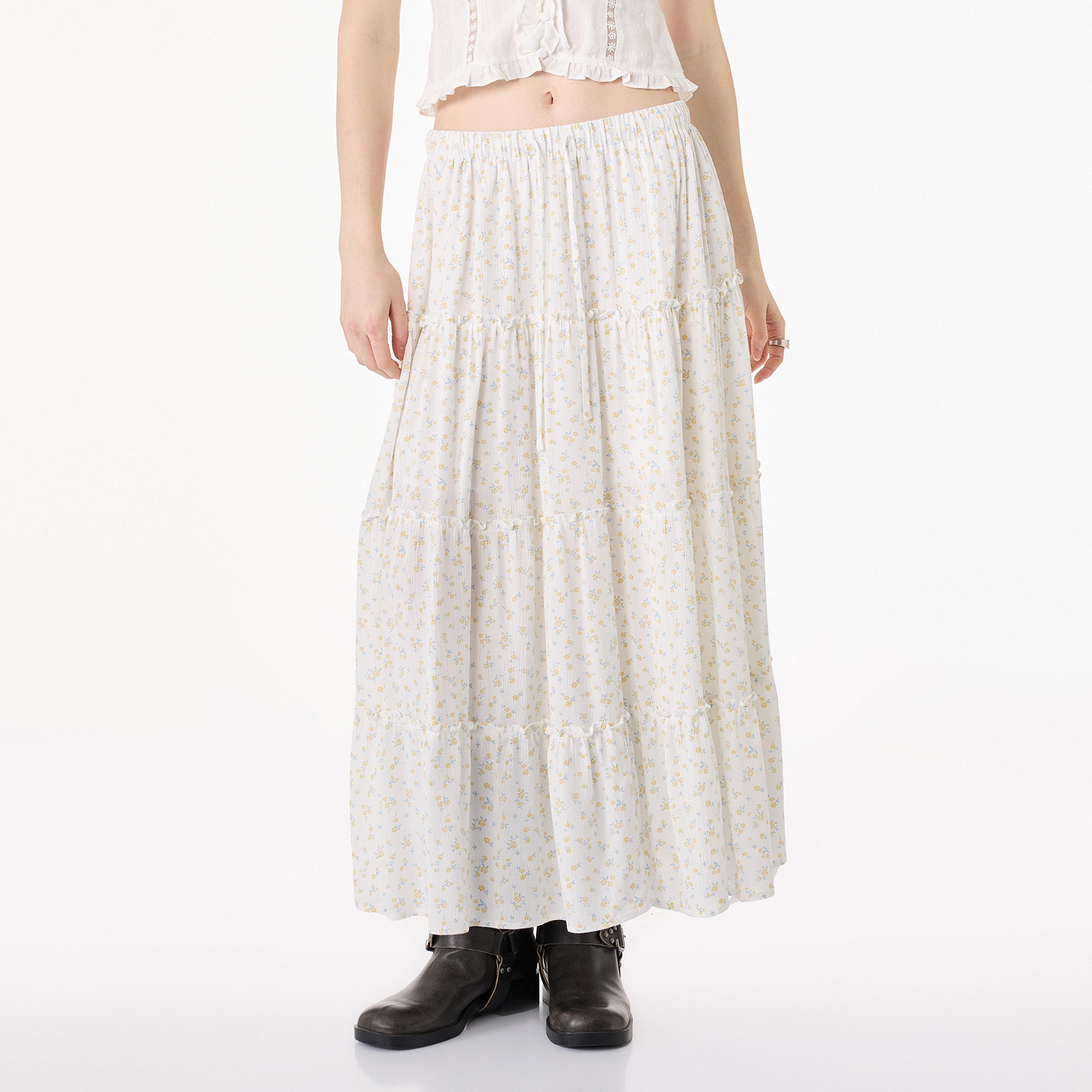 تنورة ماكسي نسائية بتصميم طبقات بطبعة زهور بيضاء من كوتون-women-clothing-bottoms-skirts-image-1