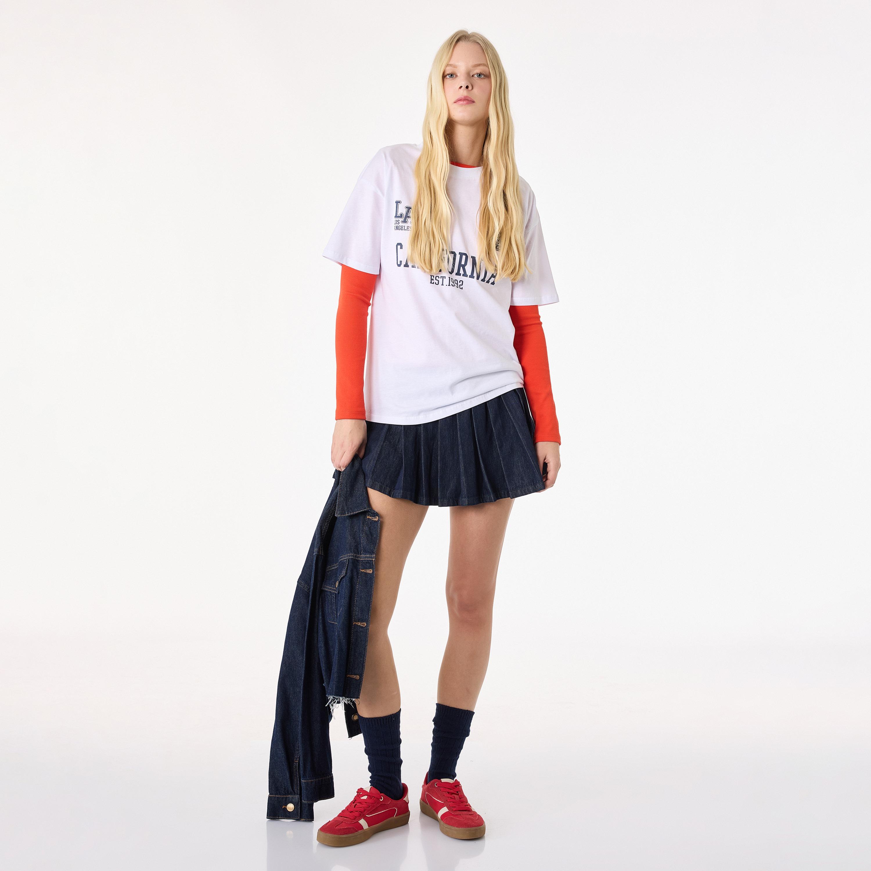 تنورة ميني نسائية قطنية مكسرة قصة "ايه-لاين" بلون كحلي من كوتون-women-clothing-bottoms-skirts-image-2
