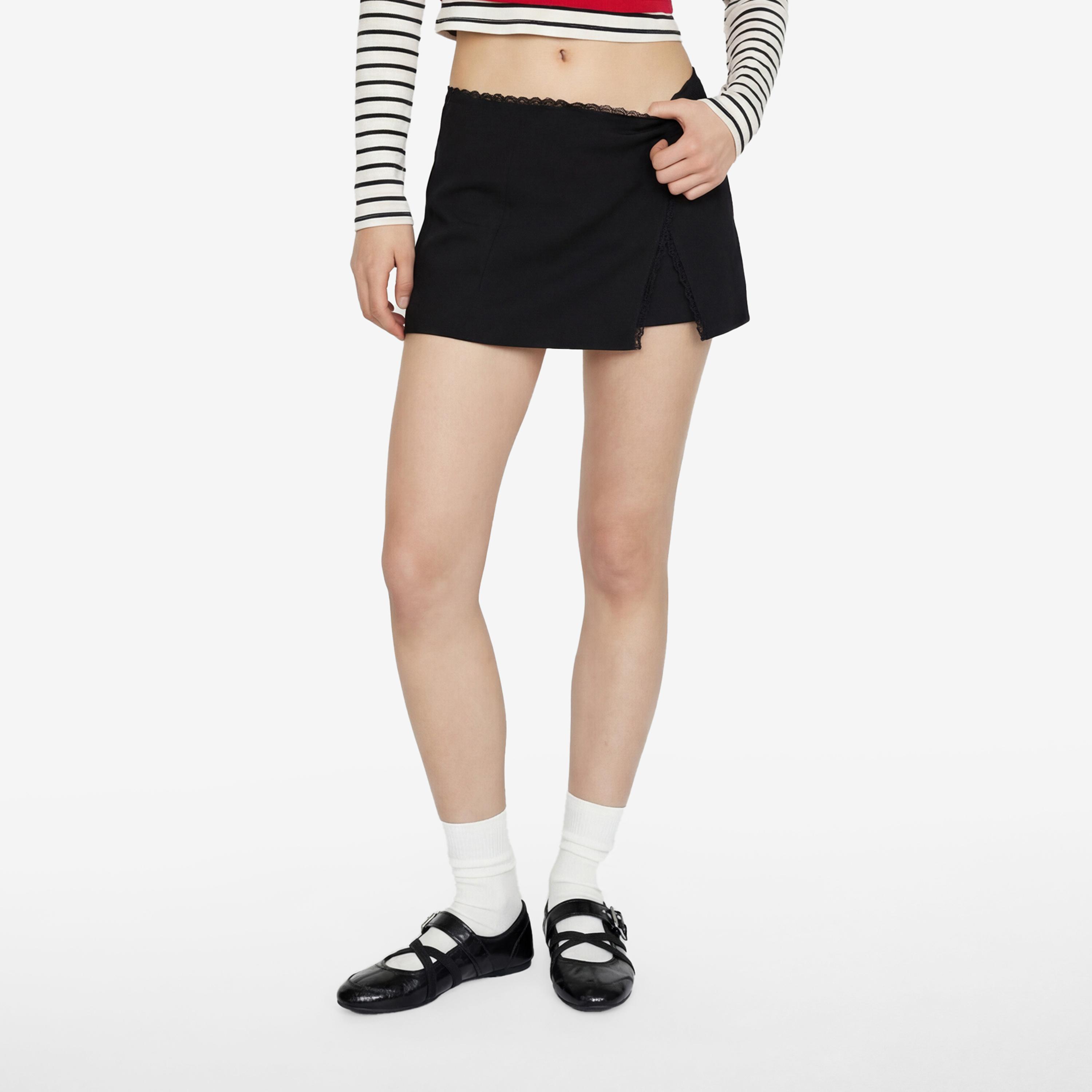 تنورة ميني نسائية قصة "ايه-لاين" بلون أسود من كوتون-women-clothing-bottoms-skirts-image-1
