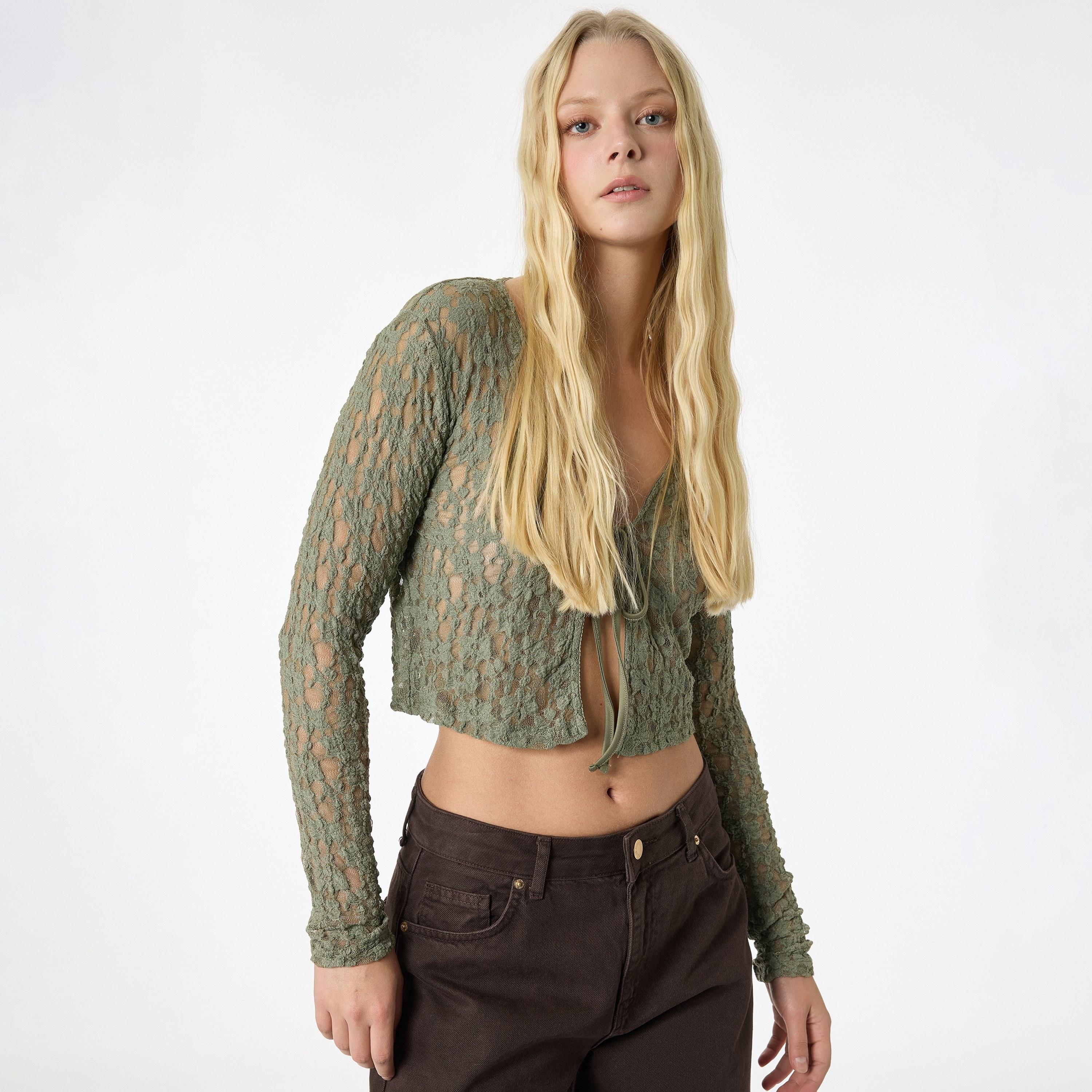 بلوزة نسائية من الدانتيل بنقشة زهور خضراء من كوتون-women-clothing-shirtsandblouses-blouses-image-1