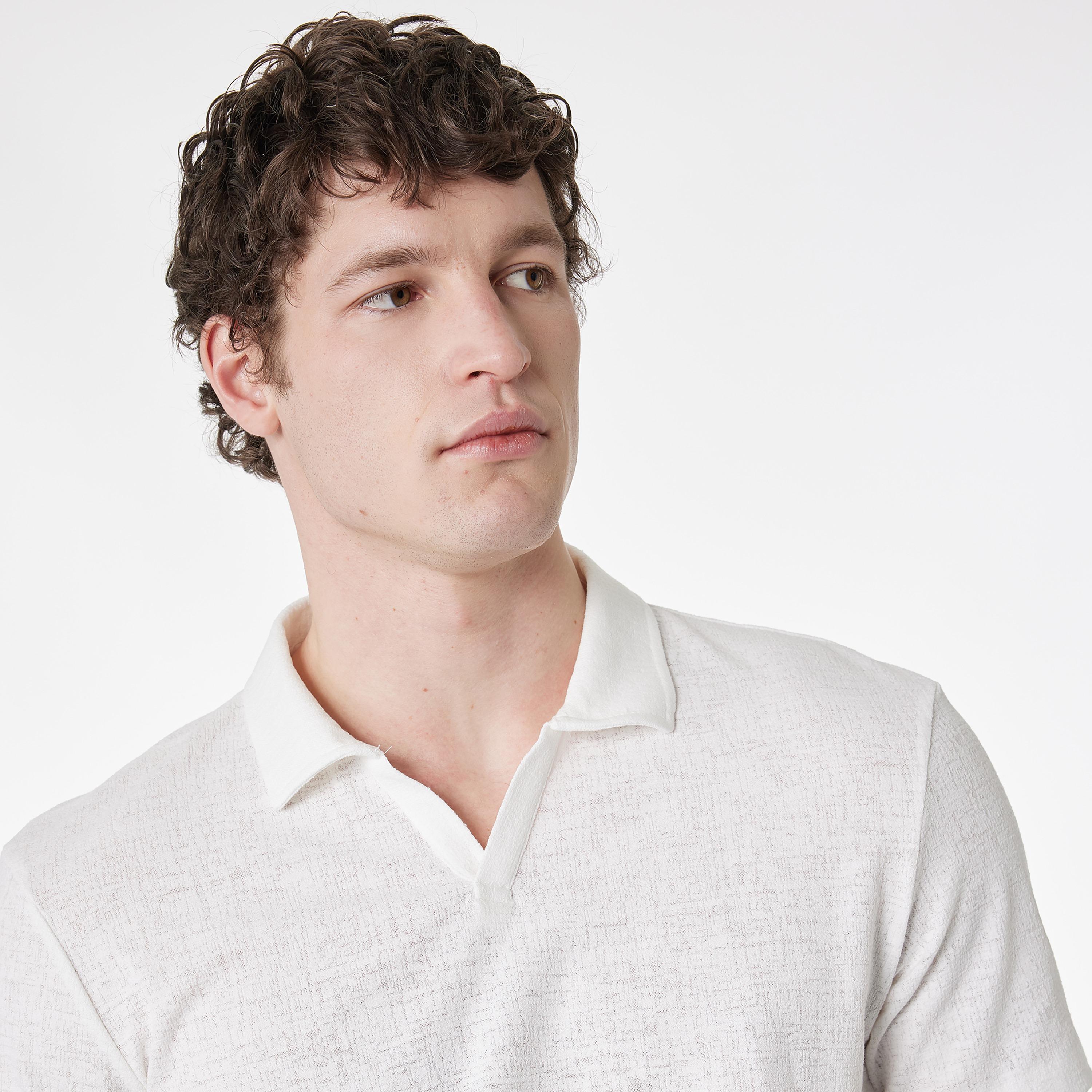 KOTON Textured Johnny Collar Short Sleeves Men's Polo T-Shirt-men-clothing-tshirtsandpolos-polos-image-3