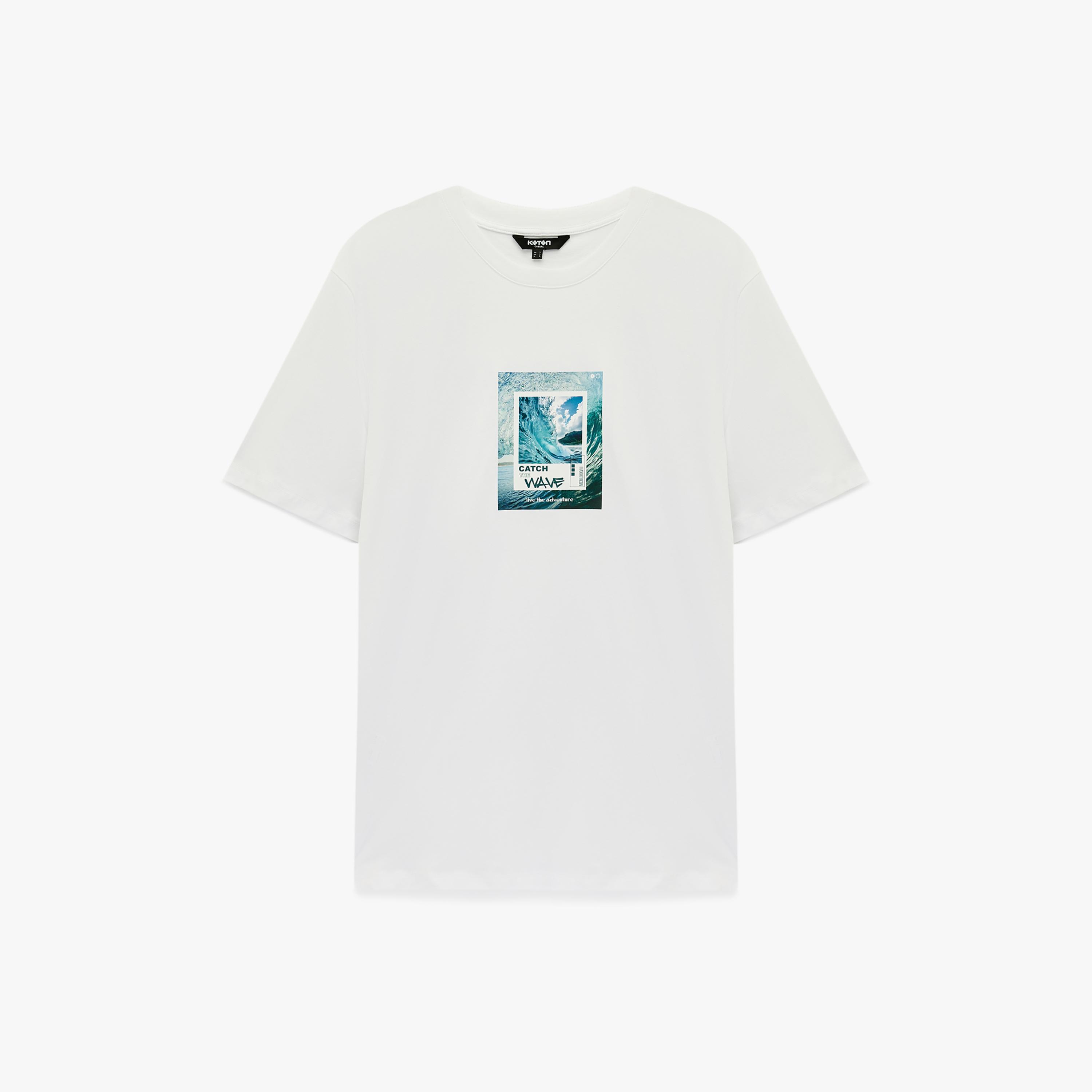 KOTON Graphic Placement Print Crew Neck Short Sleeves Men's T-Shirt-men-clothing-tshirtsandpolos-tshirts-image-4