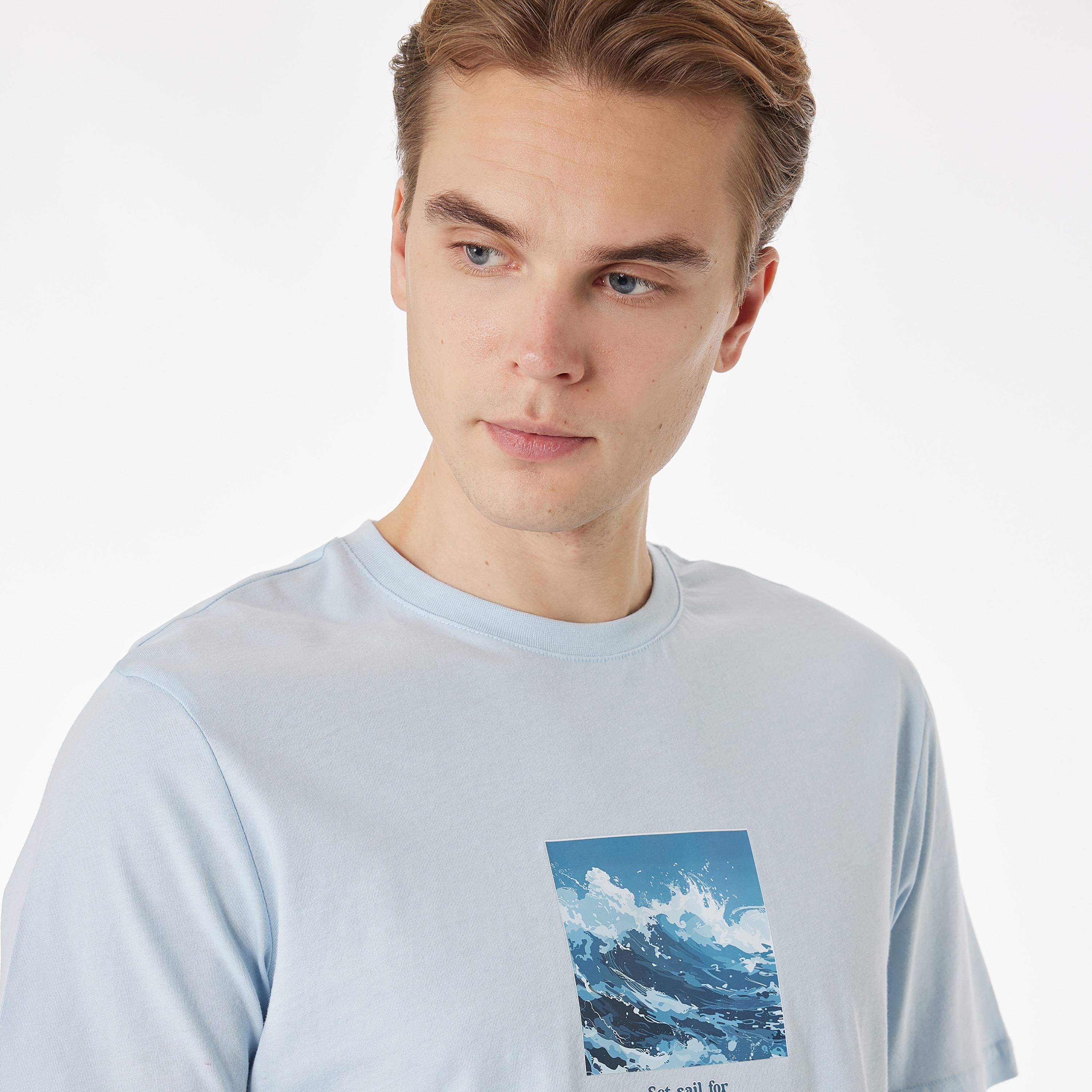 KOTON Graphic Placement Print Crew Neck Short Sleeves Men's T-Shirt-men-clothing-tshirtsandpolos-tshirts-image-3