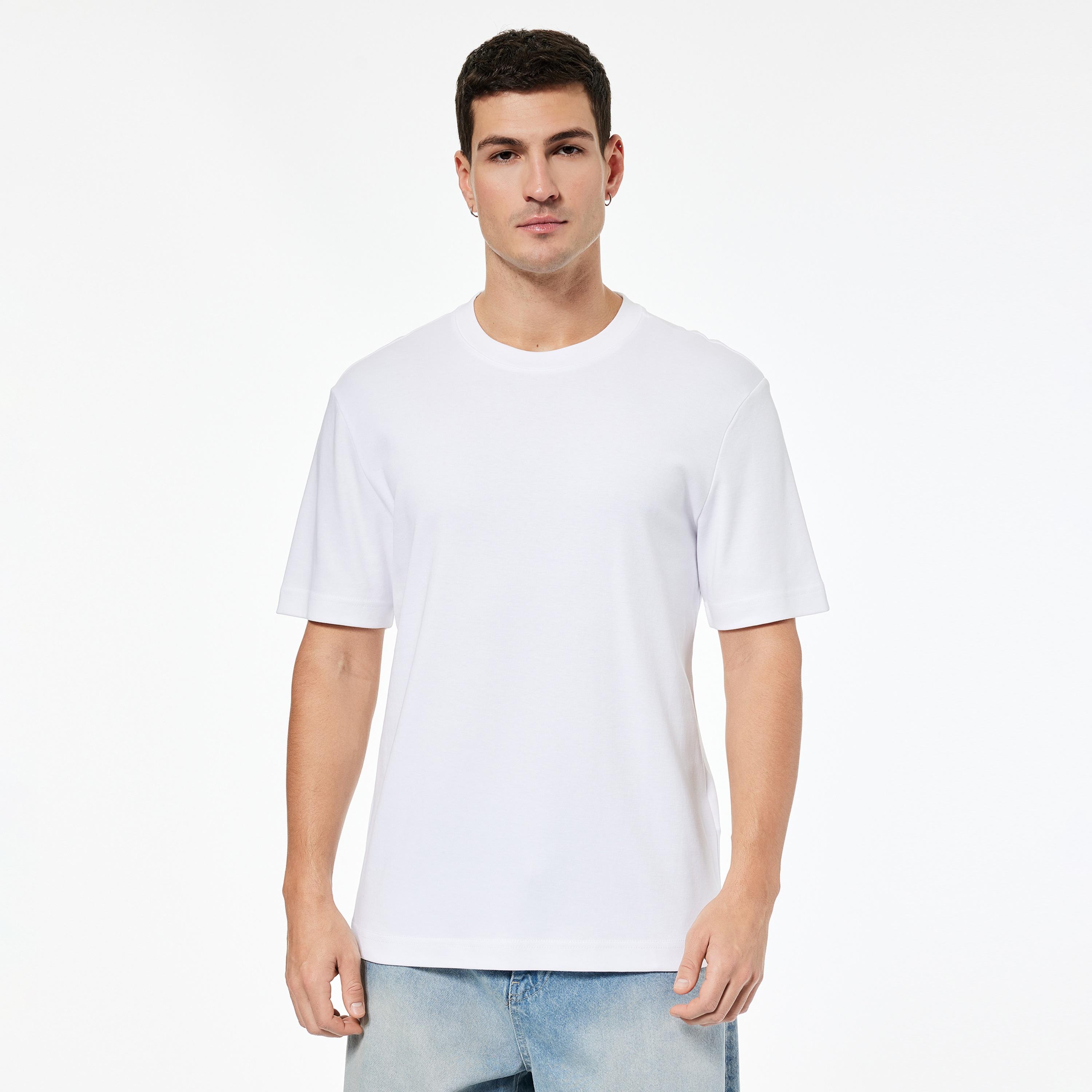 تيشيرت رجالي بأكمام قصيرة وياقة دائرية سادة من كوتون.-men-clothing-tshirtsandpolos-tshirts-image-1