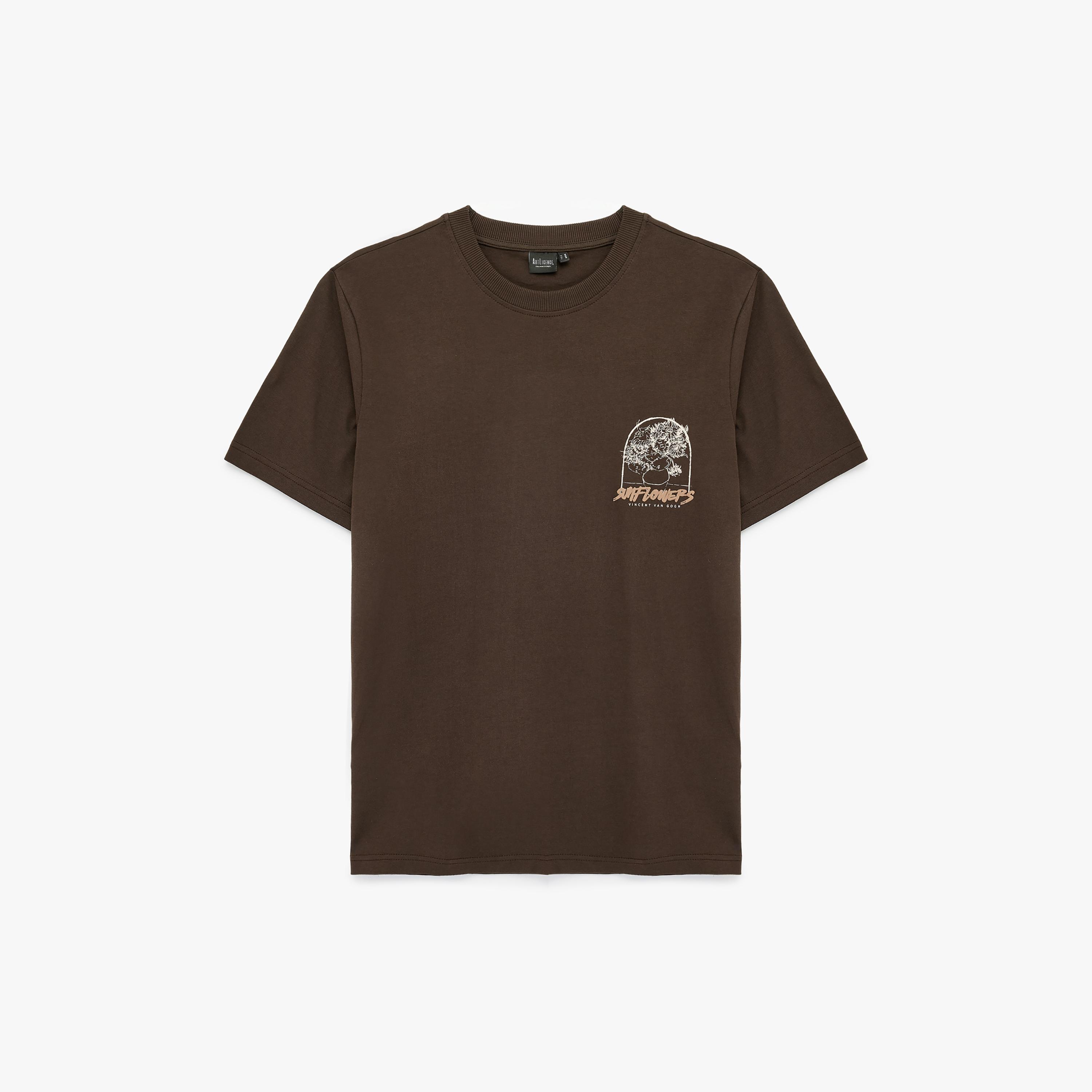 تيشيرت رجالي بأكمام قصيرة وياقة دائرية بطبعة زهور جرافيك من كوتون.-men-clothing-tshirtsandpolos-tshirts-image-5
