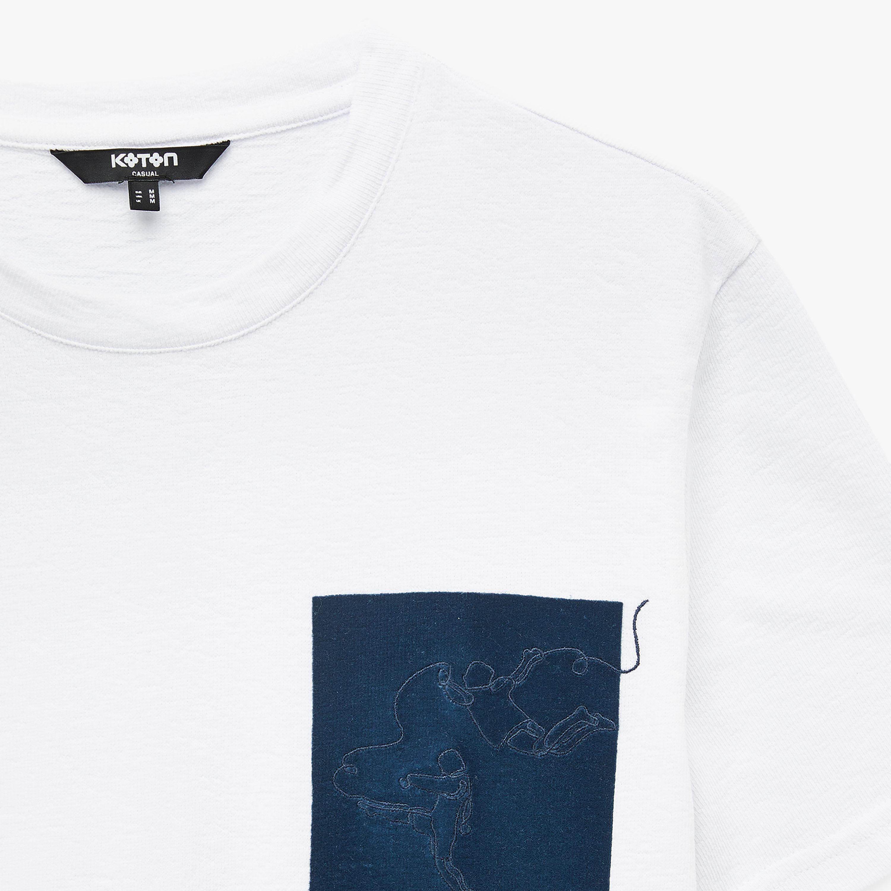 KOTON Embroidered Crew Neck Short Sleeves Men's T-Shirt-men-clothing-tshirtsandpolos-tshirts-image-5