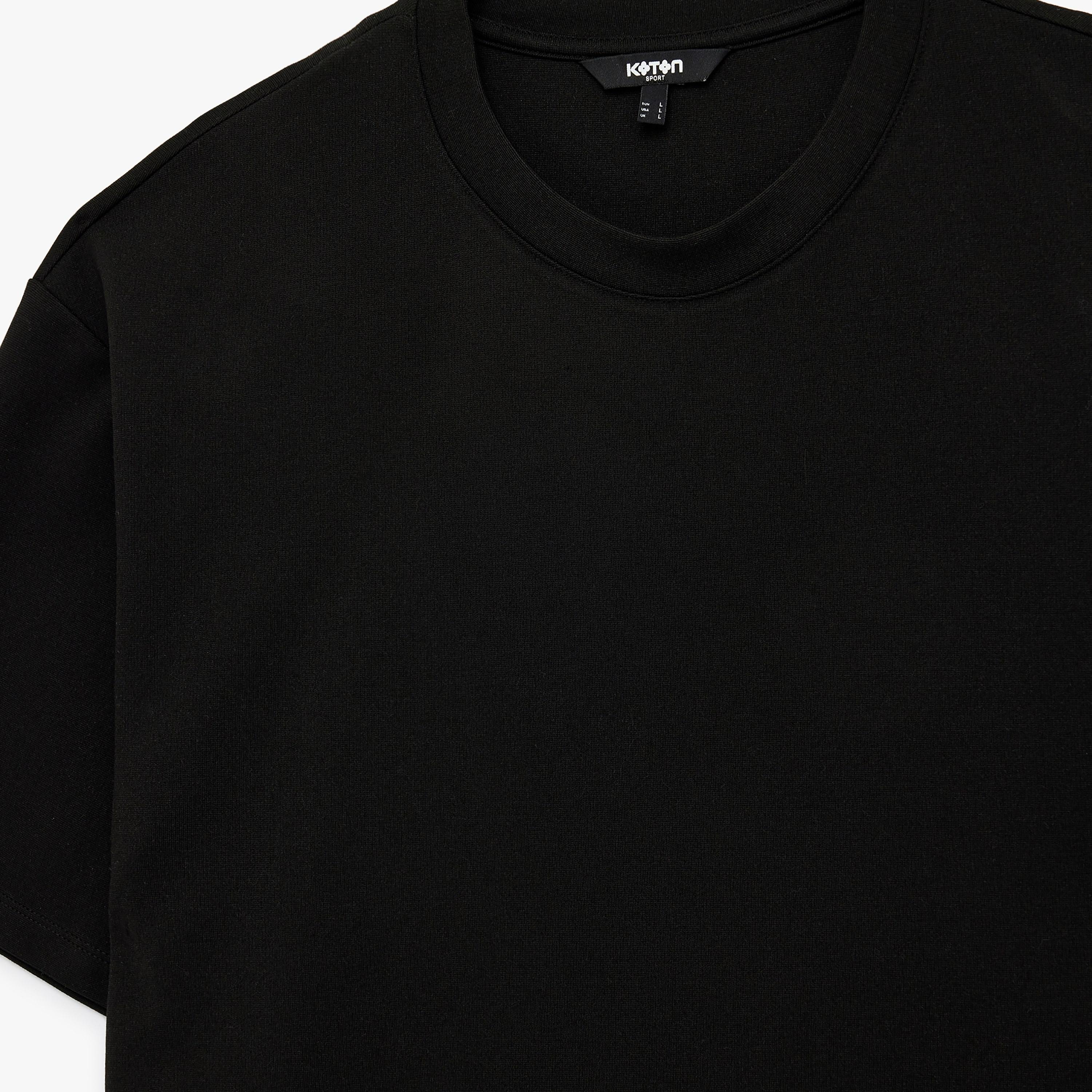 KOTON Plain Crew Neck Short Sleeves Men's Sports T-Shirt-men-clothing-sportswearandactivewear-tshirtsandpolos-image-5