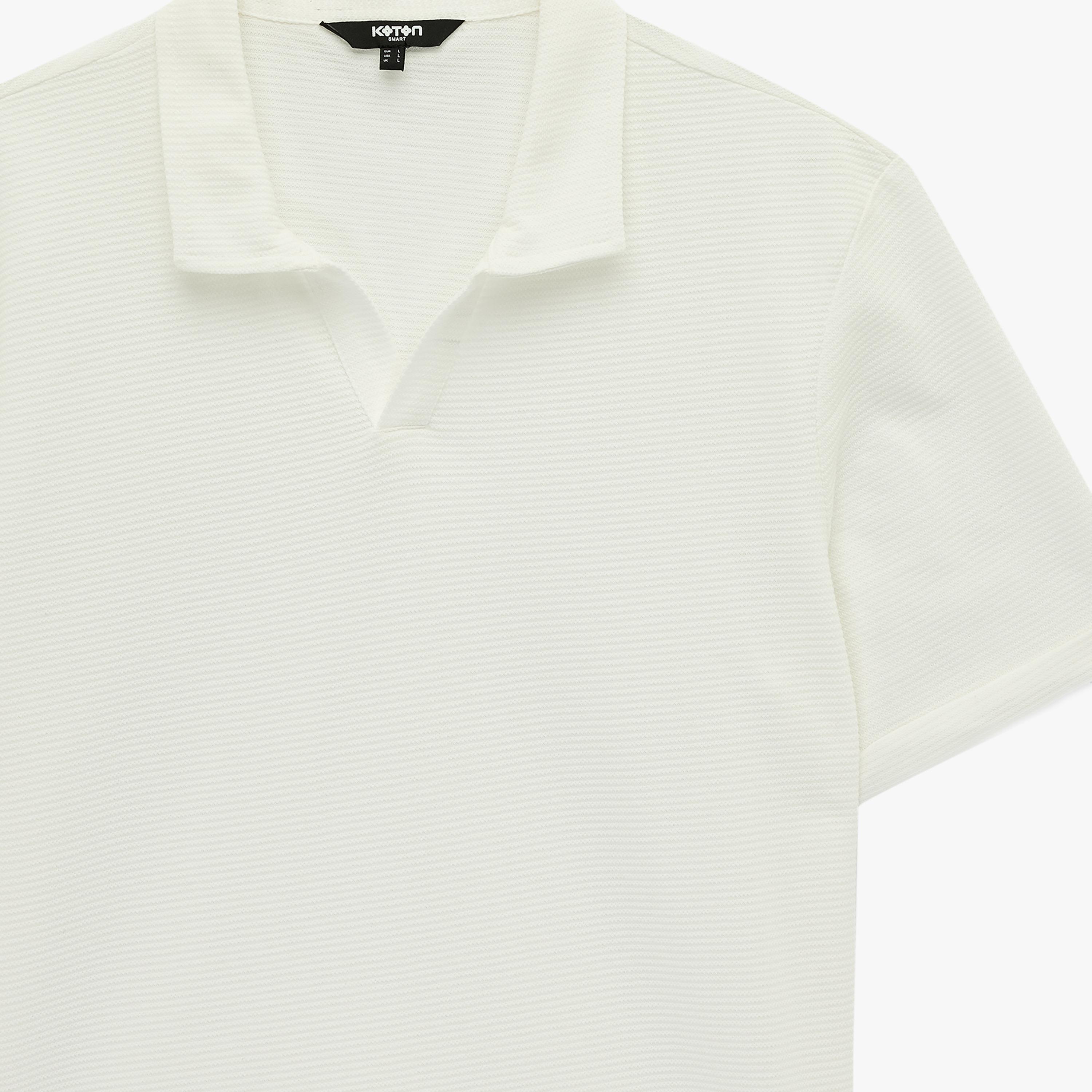 KOTON Textured Johnny Collar Short Sleeves Men's Polo T-Shirt-men-clothing-tshirtsandpolos-polos-image-5
