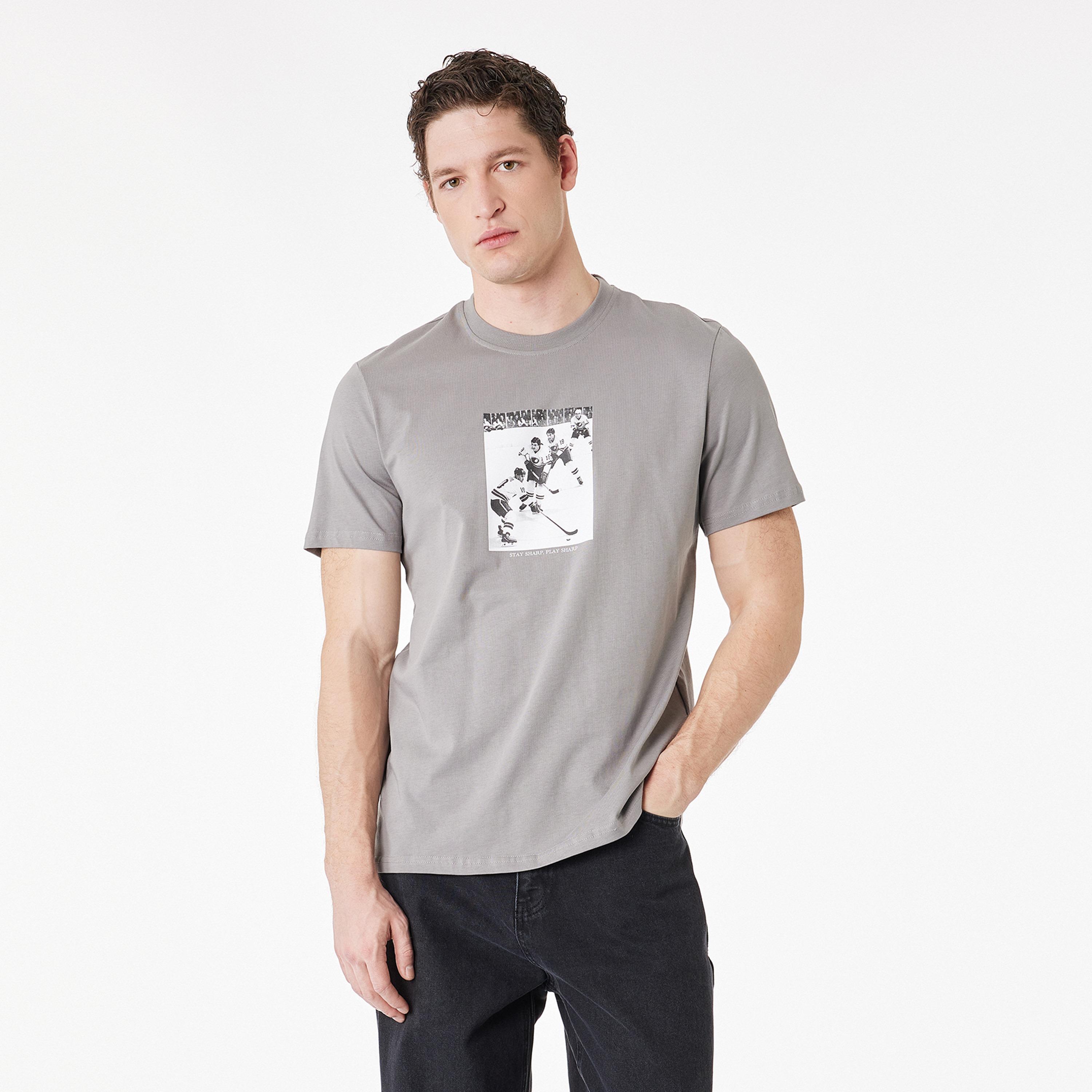 KOTON Graphic Photo Print Crew Neck Short Sleeves Men's T-Shirt-men-clothing-tshirtsandpolos-tshirts-image-1