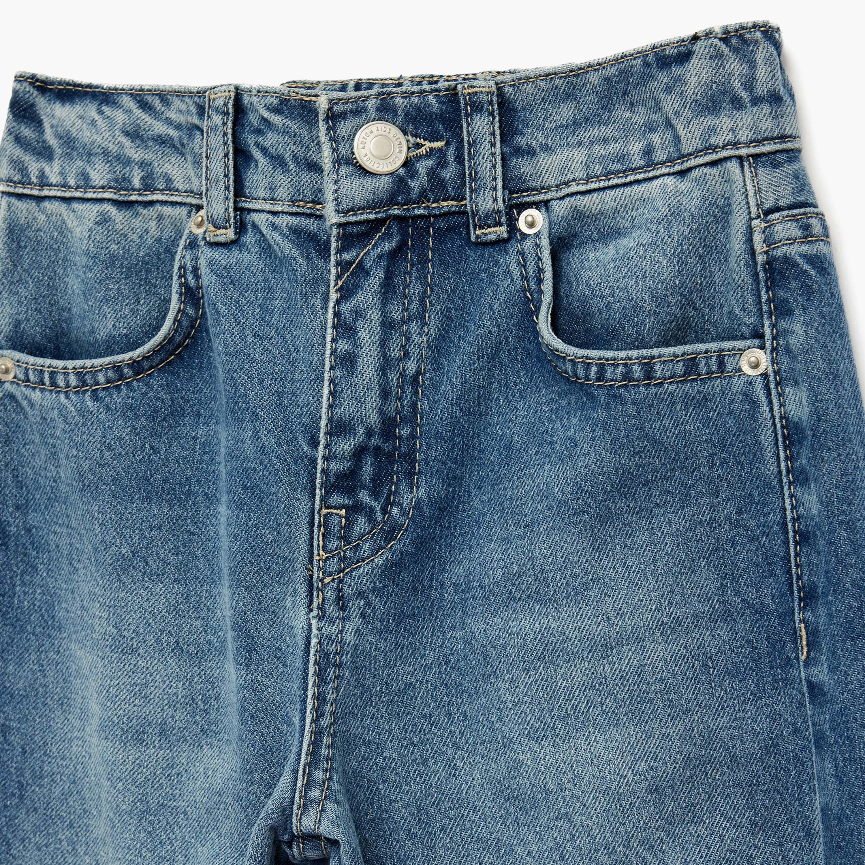 بنطلون جينز بخصر مطاطي وقصة "ريلاكس فيت" من كوتون-boys-clothing-bottoms-jeans-image-3