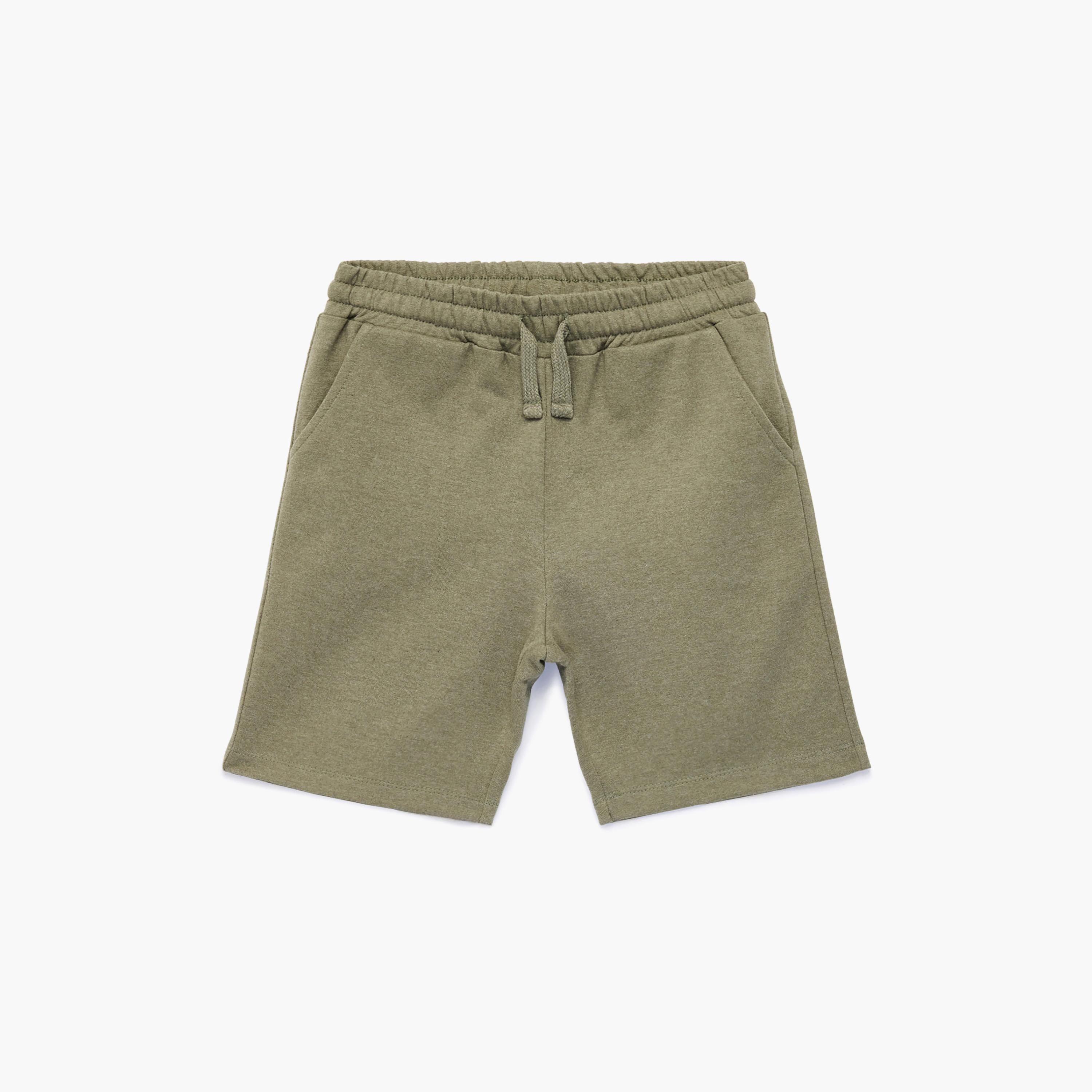 شورت "بيسك" بمزيج القطن بجيوب وبرباط "درو سترينغ" من كوتون-boys-clothing-bottoms-shorts-image-1