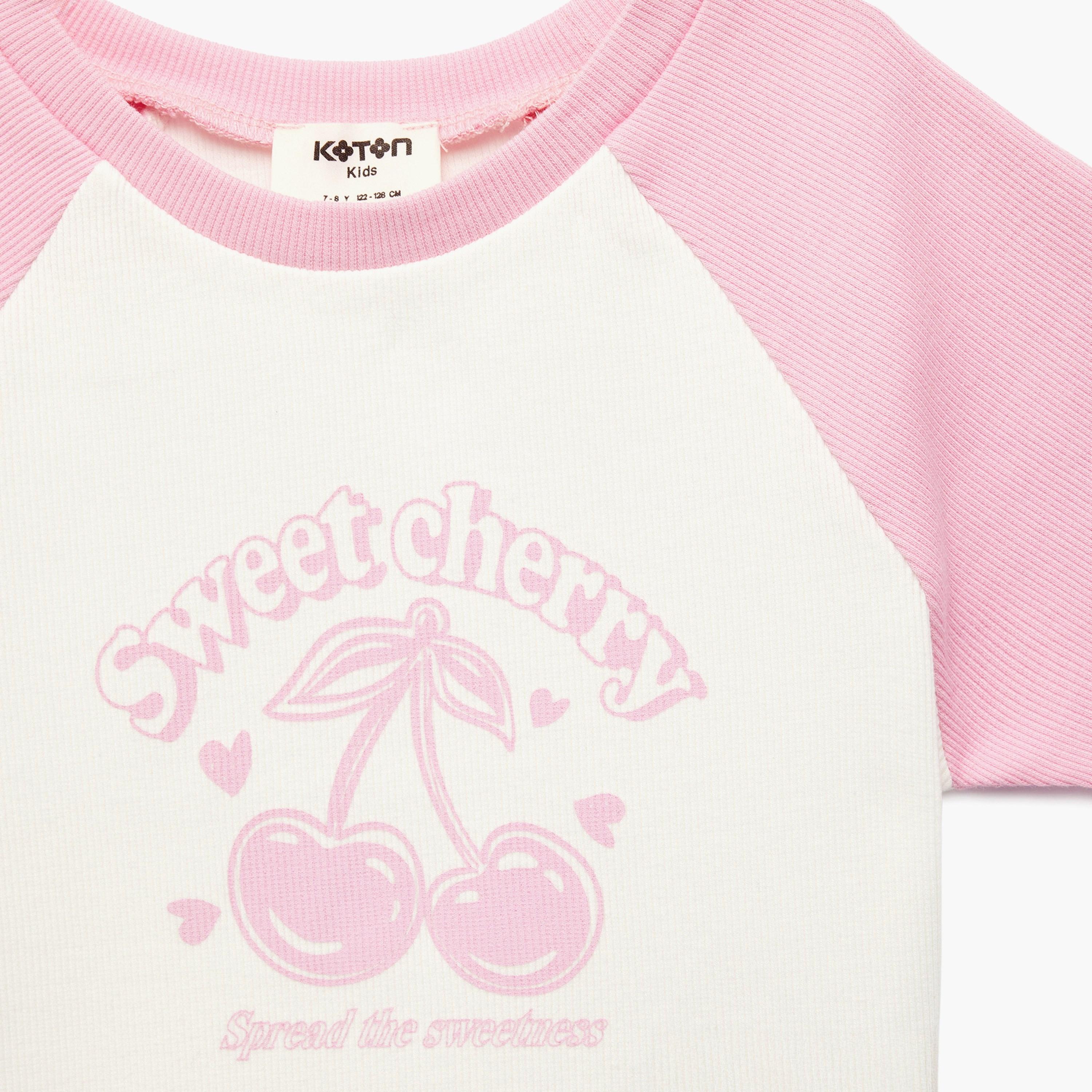 تي شيرت بطبعة كرز وأكمام قصيرة من كوتون-girls-clothing-tshirts-image-3