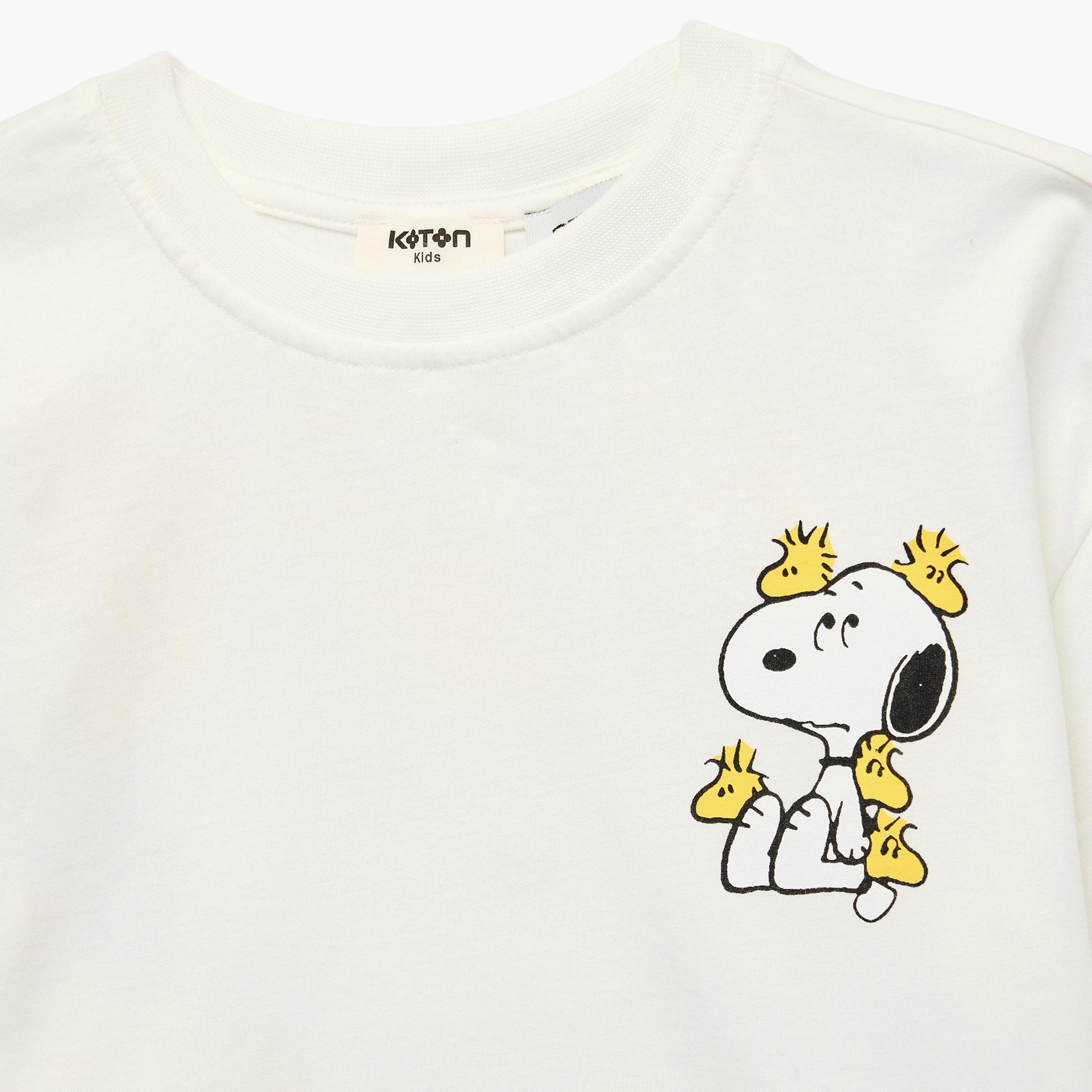 تي شيرت بطبعة "سنوبي" وأكمام قصيرة من كوتون-girls-clothing-tshirts-image-3