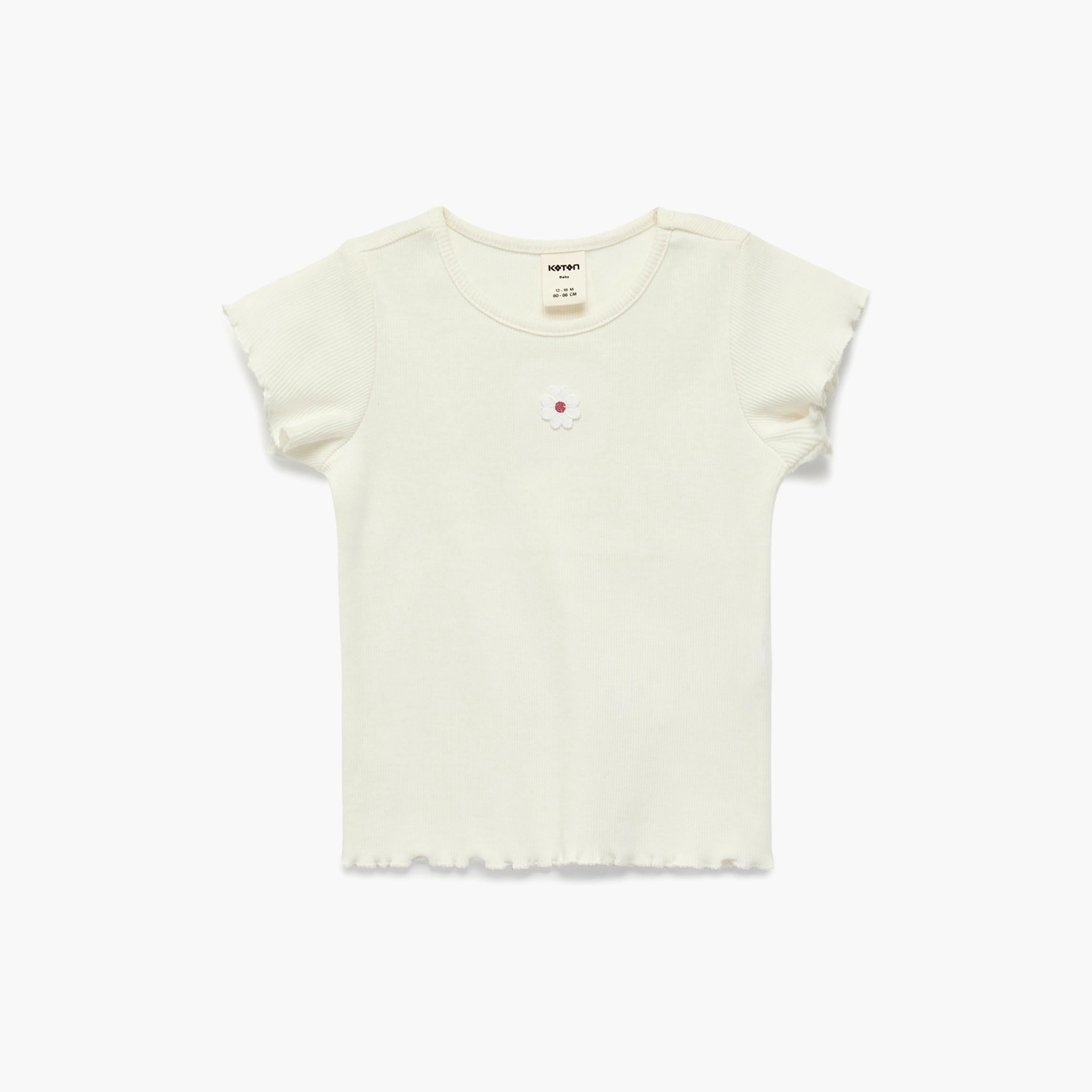 تي شيرت سادة بتطريز زهور وأكمام قصيرة من كوتون-girls-clothing-tshirts-image-1