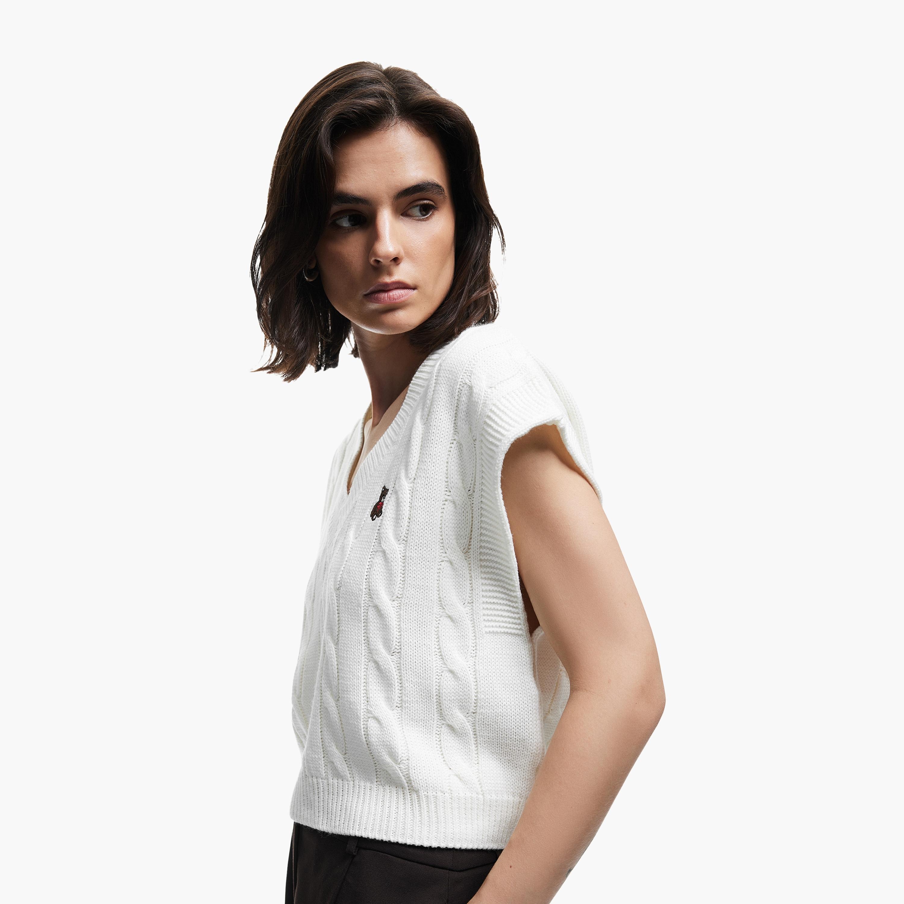 KOTON Cable Knitted Acrylic Women's Sweater Vest-women-winterwear-cardigansandjumpers-jumpers-image-3