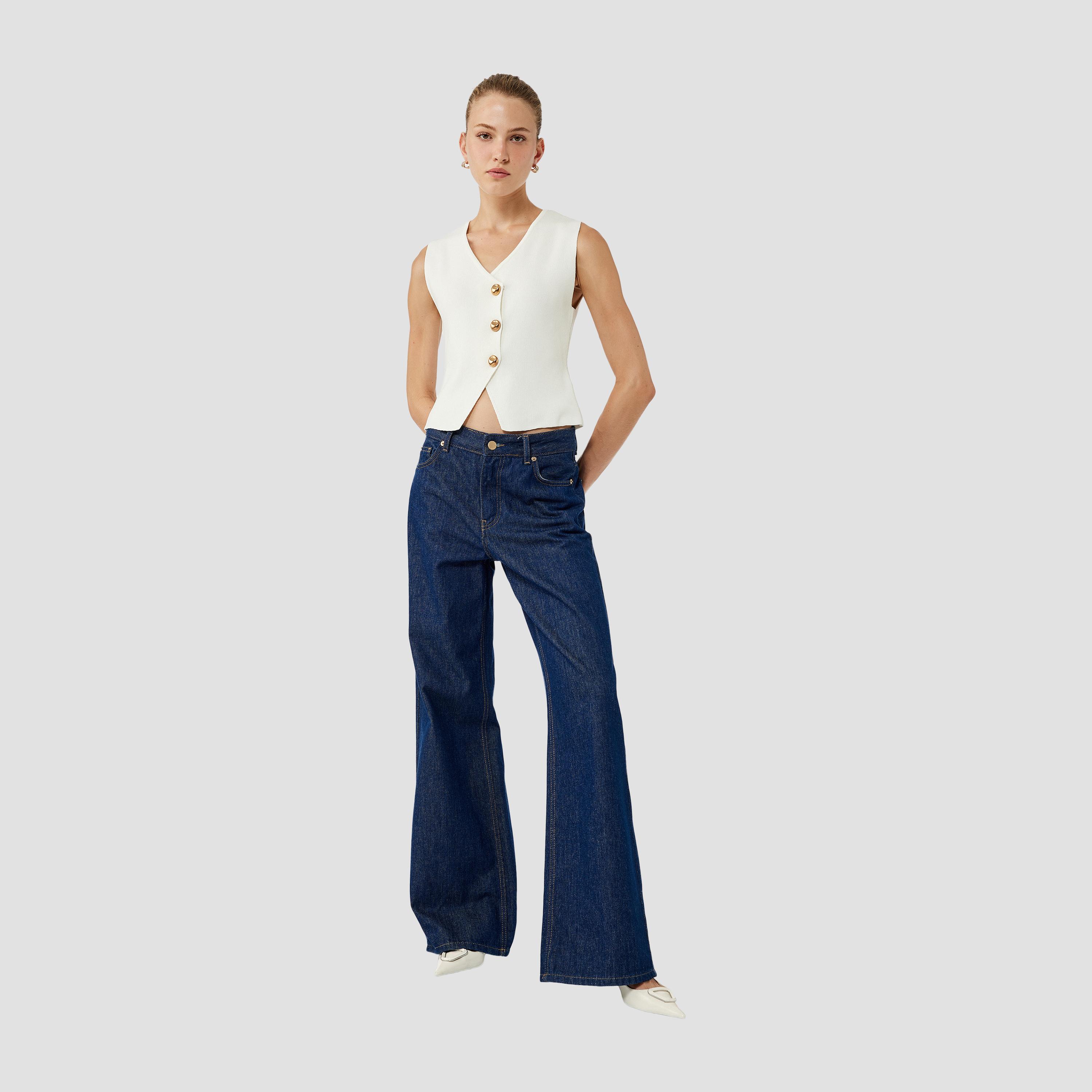 KOTON White Women's Knit Vest-women-winterwear-coatsandjackets-waistcoats-image-2
