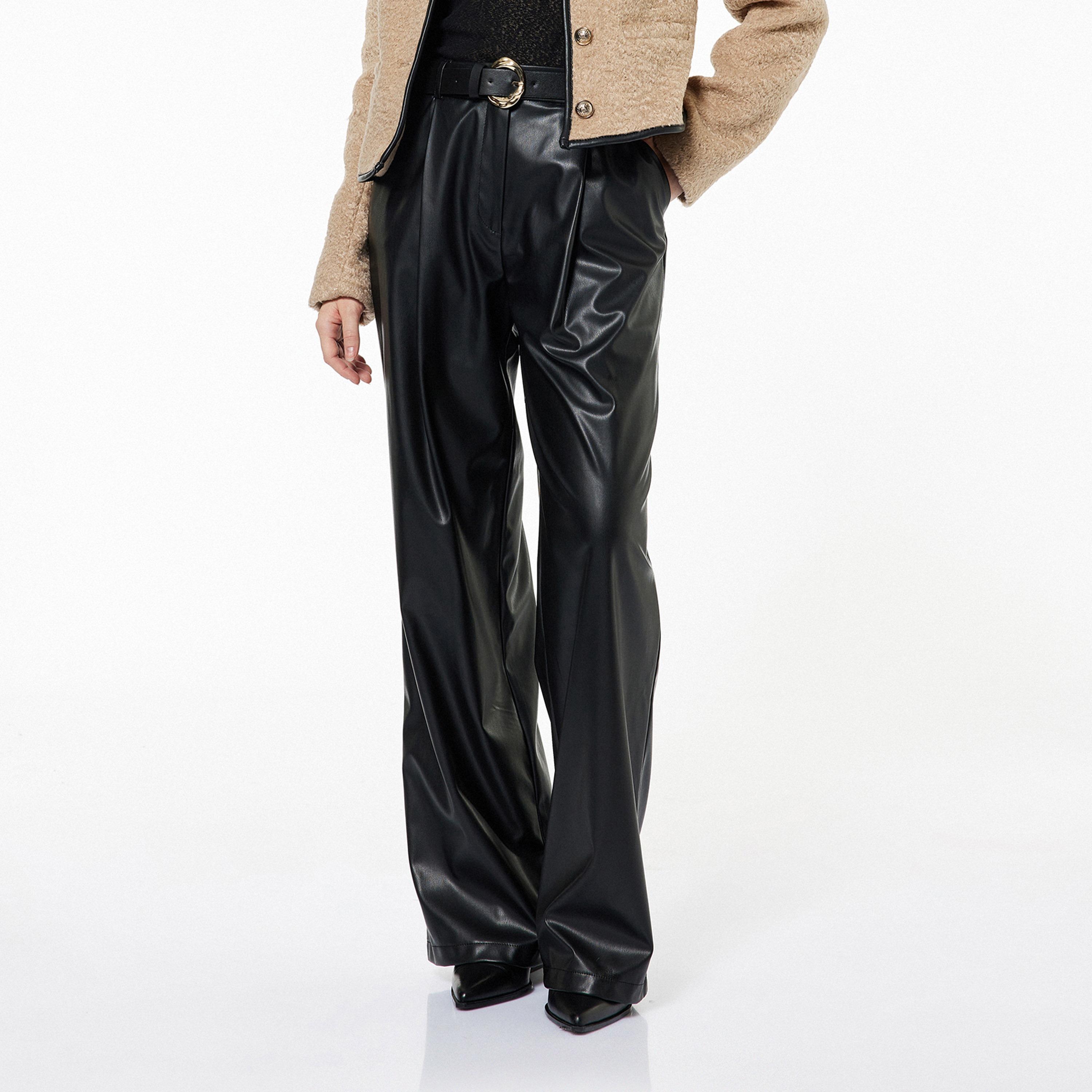 بنطال نسائي من الجلد الاصطناعي بقصة مستقيمة وسحاب بلون أسود من كوتون-women-clothing-bottoms-trousers-image-1