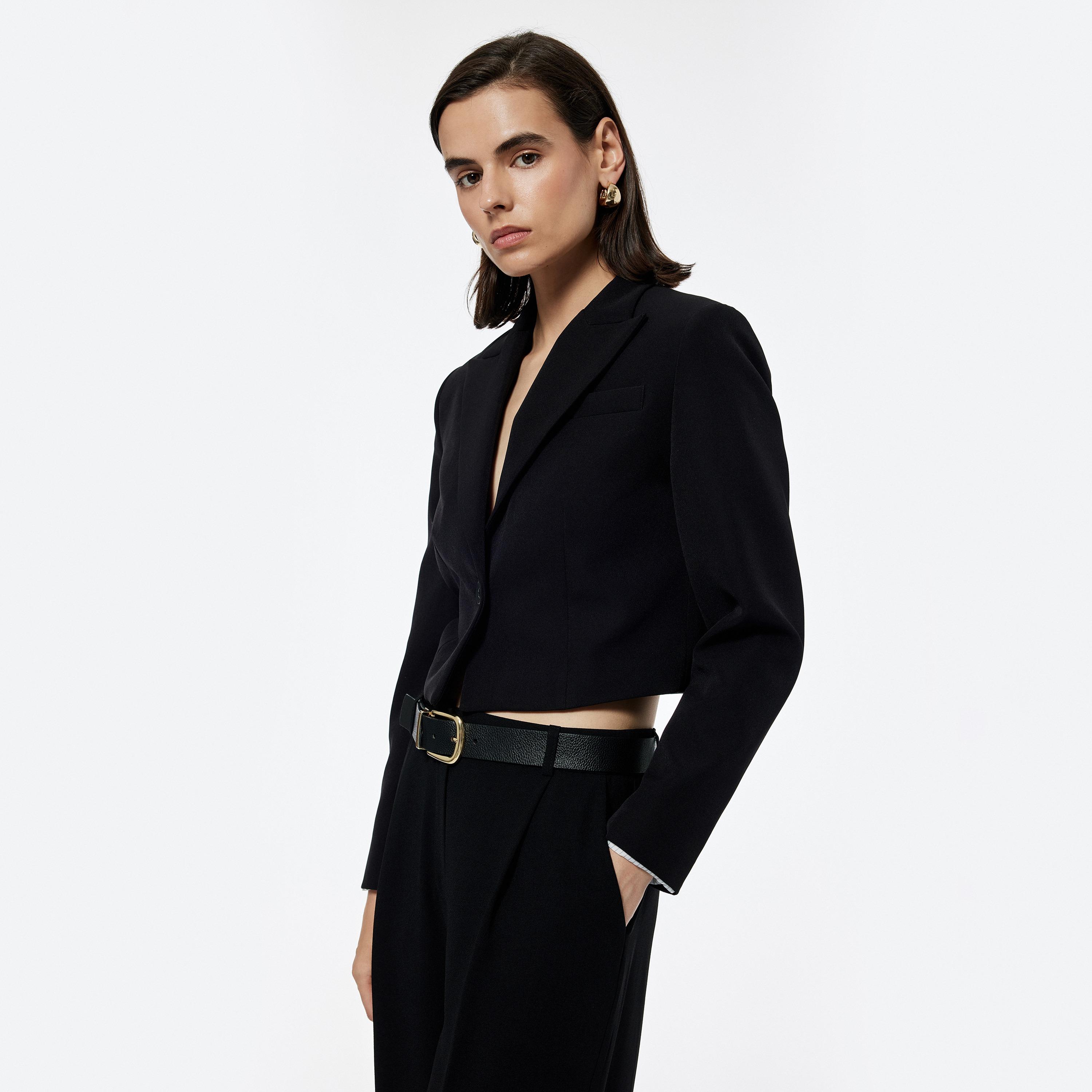 بليزر نسائي أسود اللون ذو ياقة صدر واحدة من كوتون-women-clothing-coatsandjackets-blazers-image-3