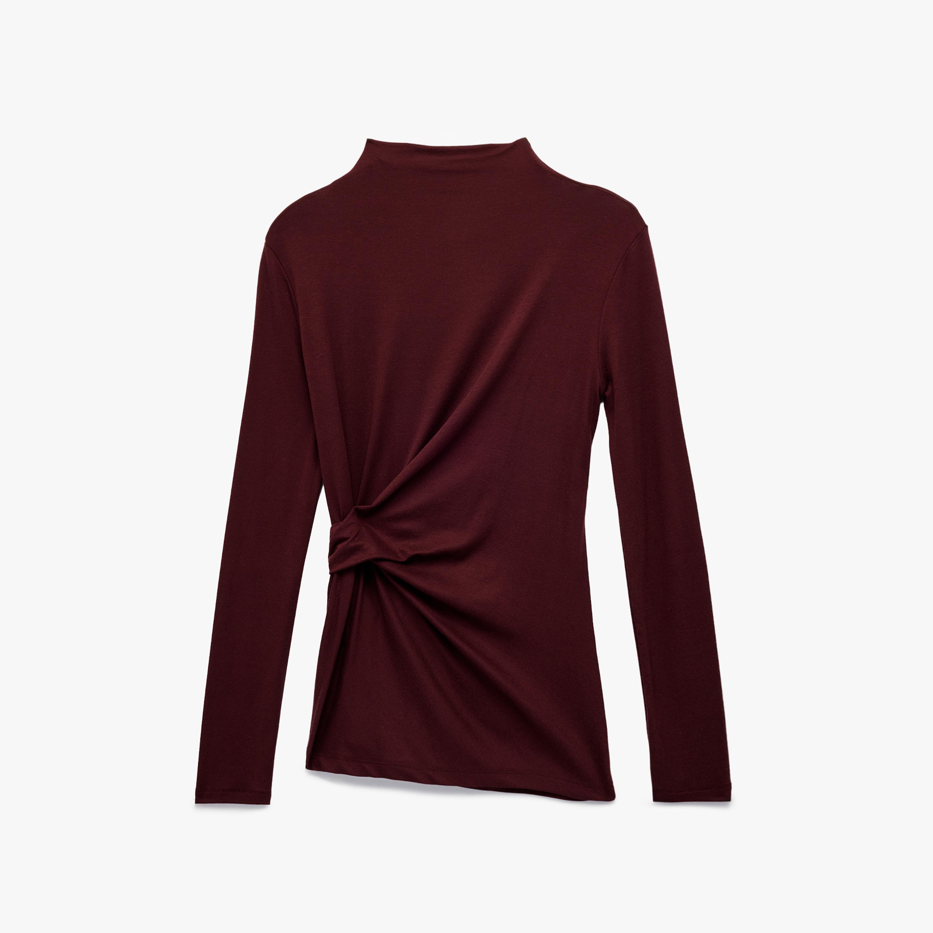 بلوزة نسائي بياقة عالية كاذبة (موك نيك) باللون البورجندي من كوتون-women-clothing-shirtsandblouses-blouses-image-2