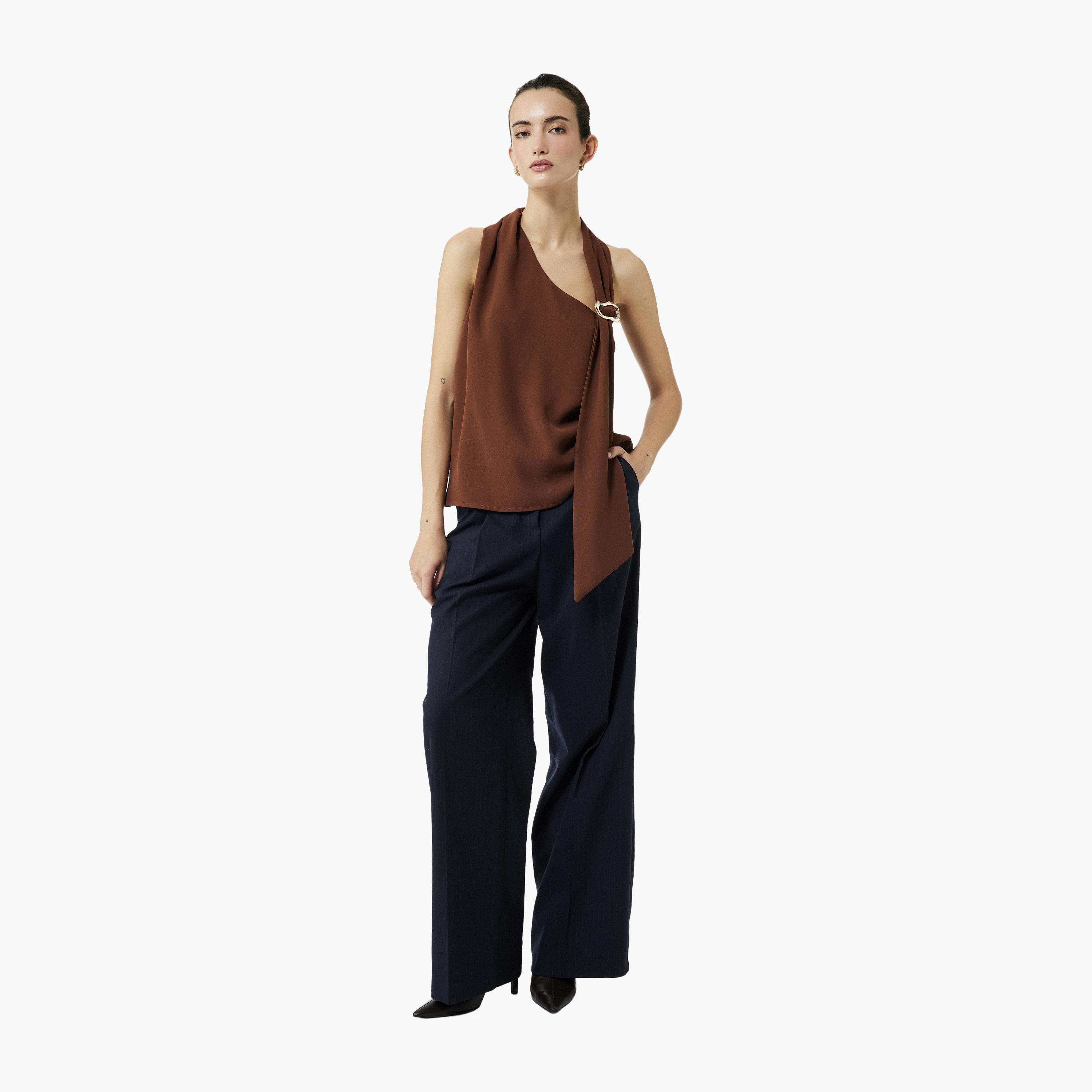 بلوزة نسائية بنية اللون برقبة غير متماثلة من كوتون-women-clothing-shirtsandblouses-blouses-image-2