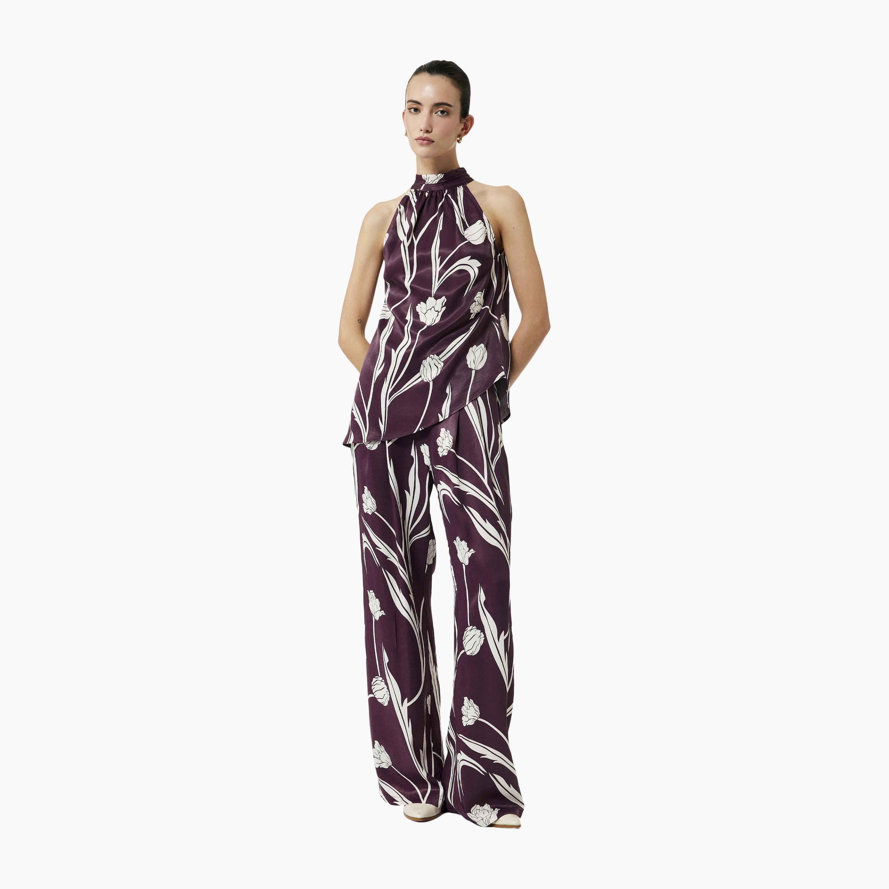 بلوزة نسائية أرجوانية مزينة بالزهور وفتحة رقبة على شكل حرف V من كوتون-women-clothing-shirtsandblouses-blouses-image-2