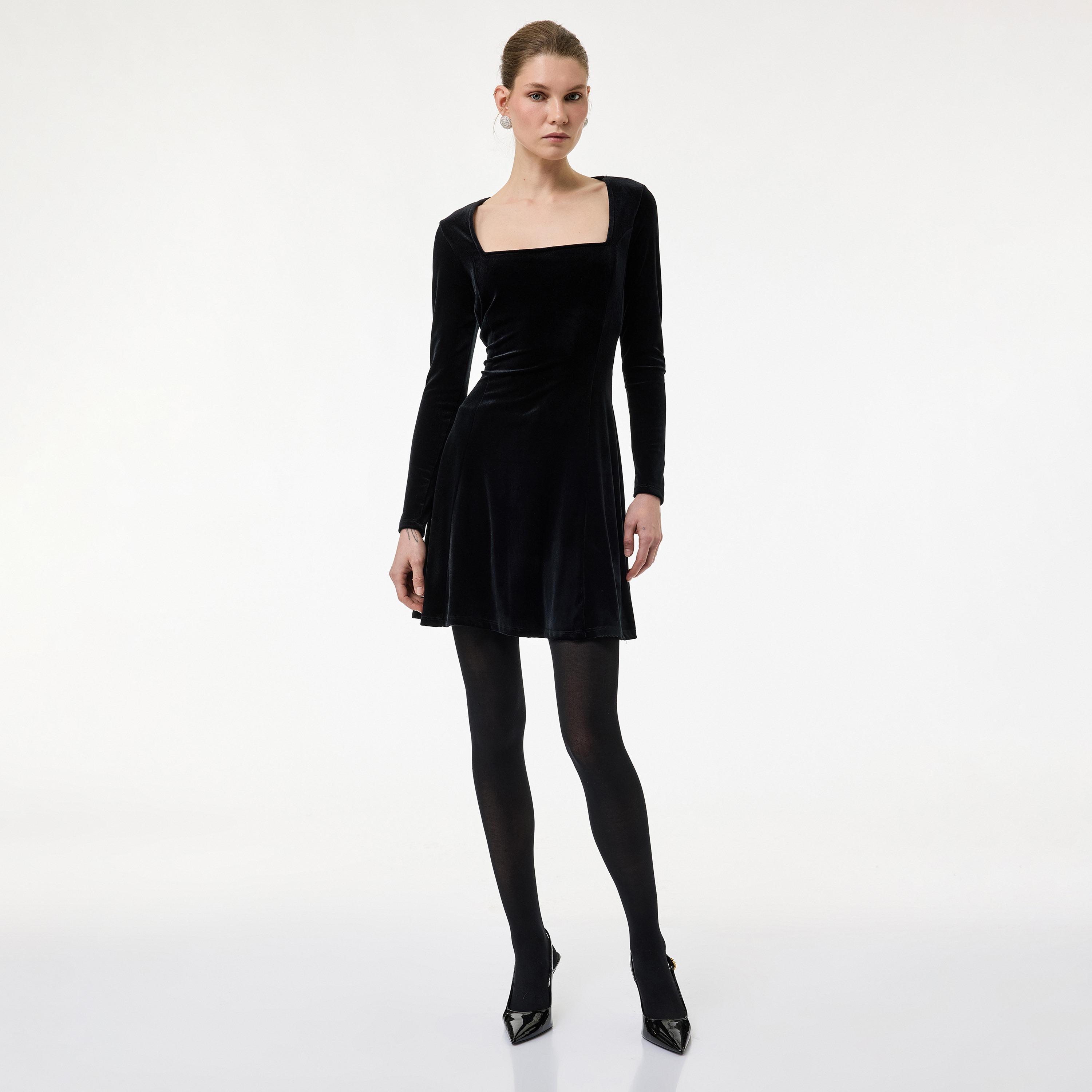 فستان سهرة ميني مخمل نسائي بفتحة رقبة مربعة باللون الأسود من كوتون-women-clothing-dresses-image-2
