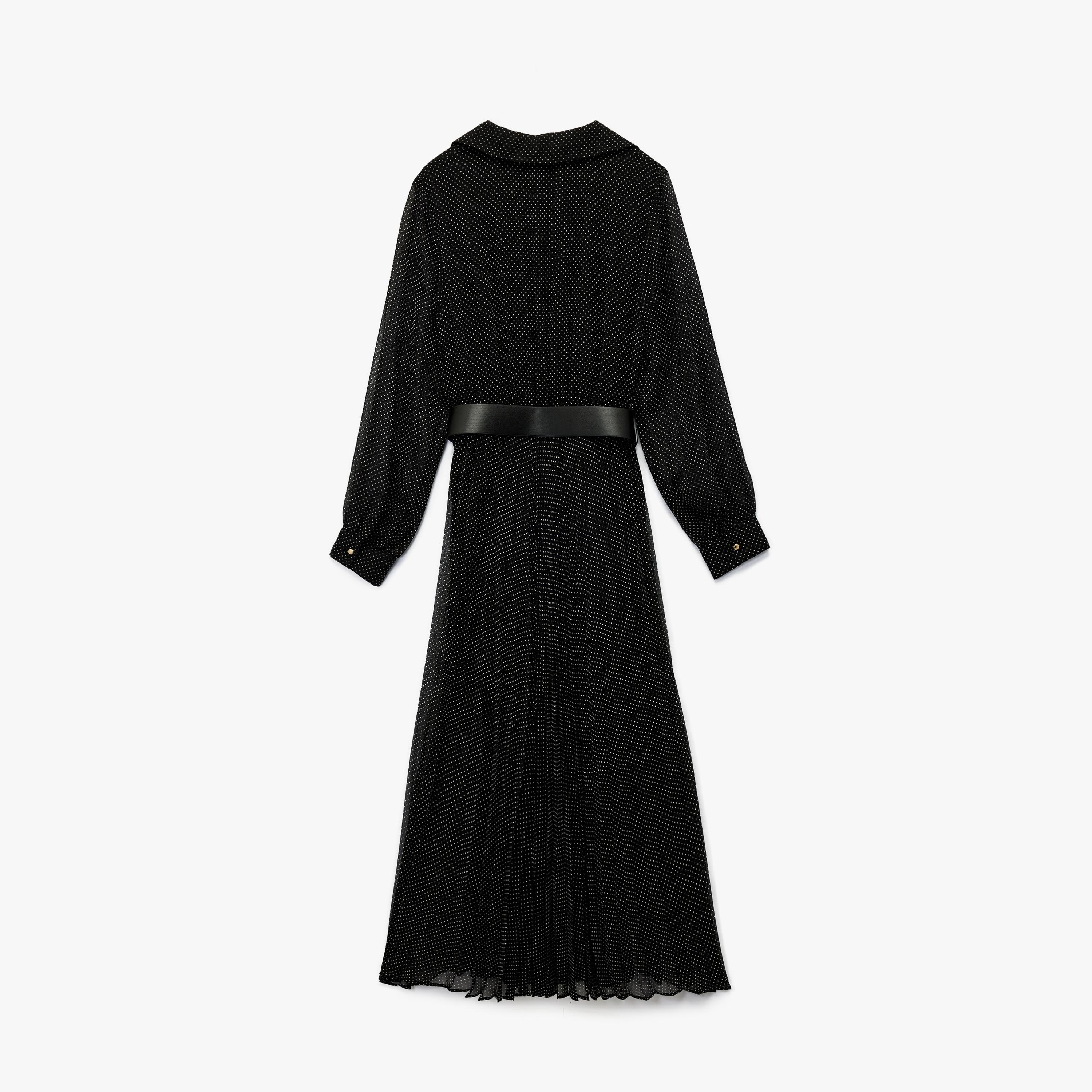 فستان ميدي نسائي بنمط قميص بنقاط بولكا سوداء وياقة مفرودة وأكمام بيشوب من كوتون-women-clothing-dresses-image-4