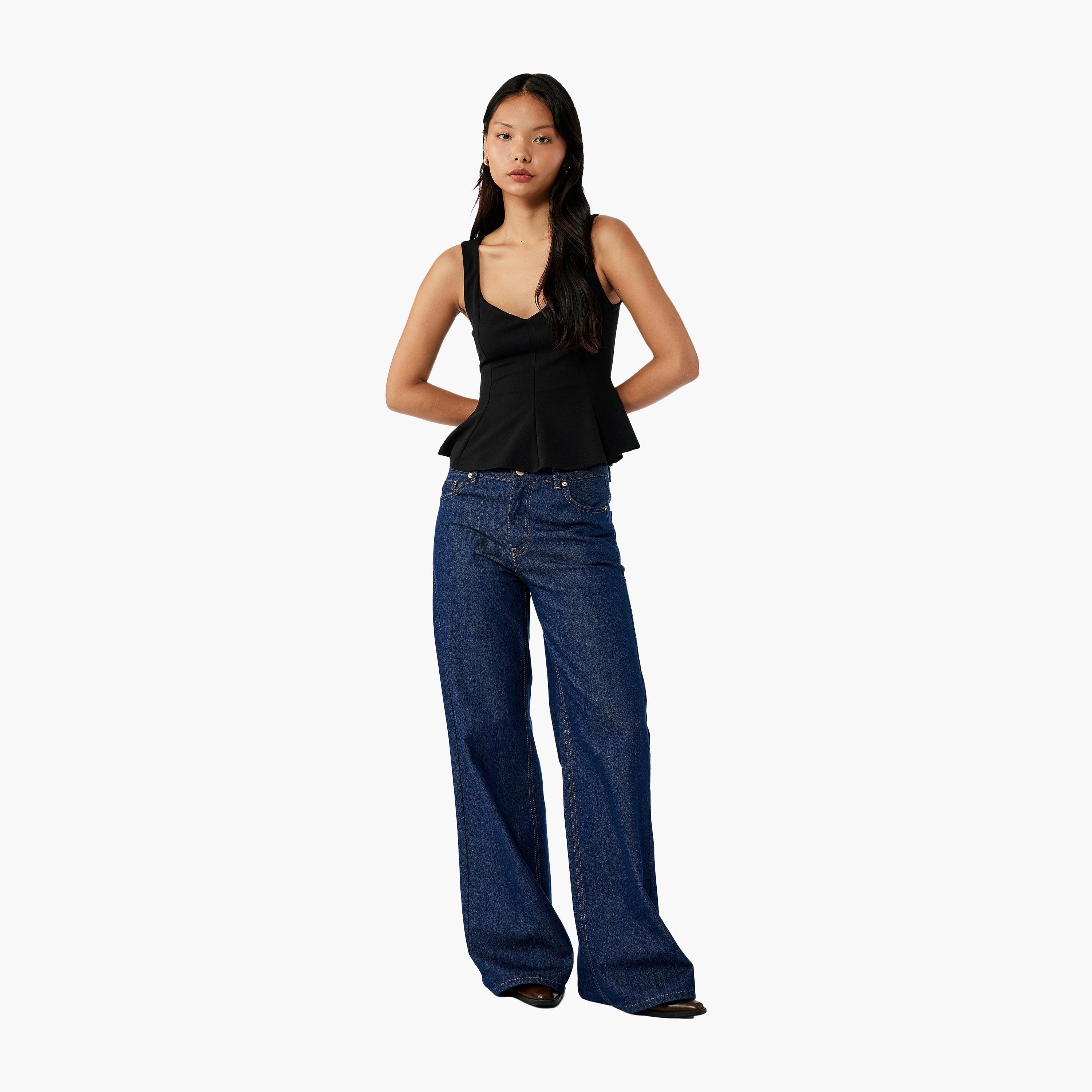 بلوزة نسائية سوداء بياقة على شكل قلب من كوتون-women-clothing-shirtsandblouses-blouses-image-2