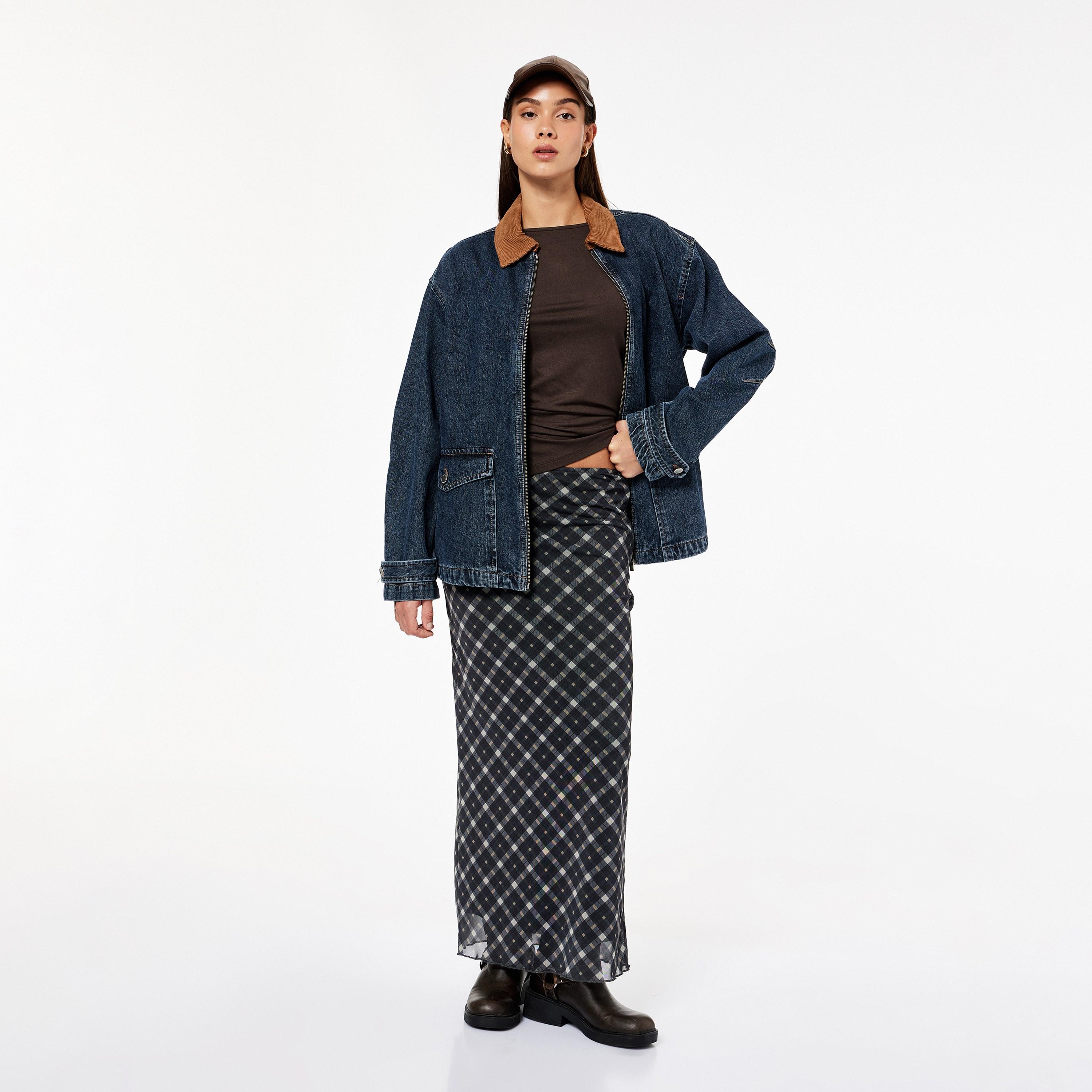معطف قطن نسائي بياقة متباينة بلون كحلي من كوتون-women-winterwear-coatsandjackets-coats-image-2