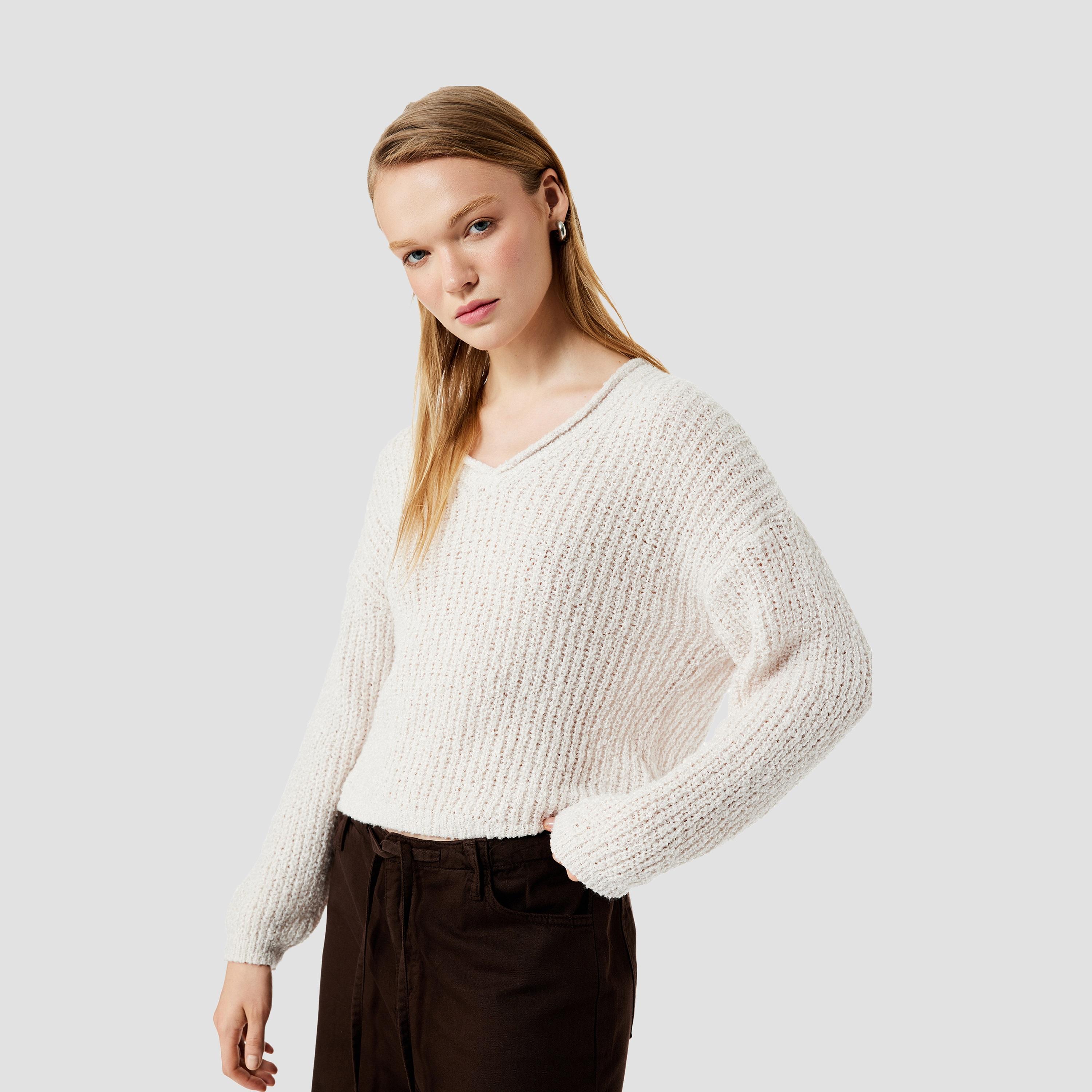 سترة نسائية بيضاء محبوكة بأكمام منسدلة من كوتون-women-clothing-cardigansandjumpers-jumpers-image-1