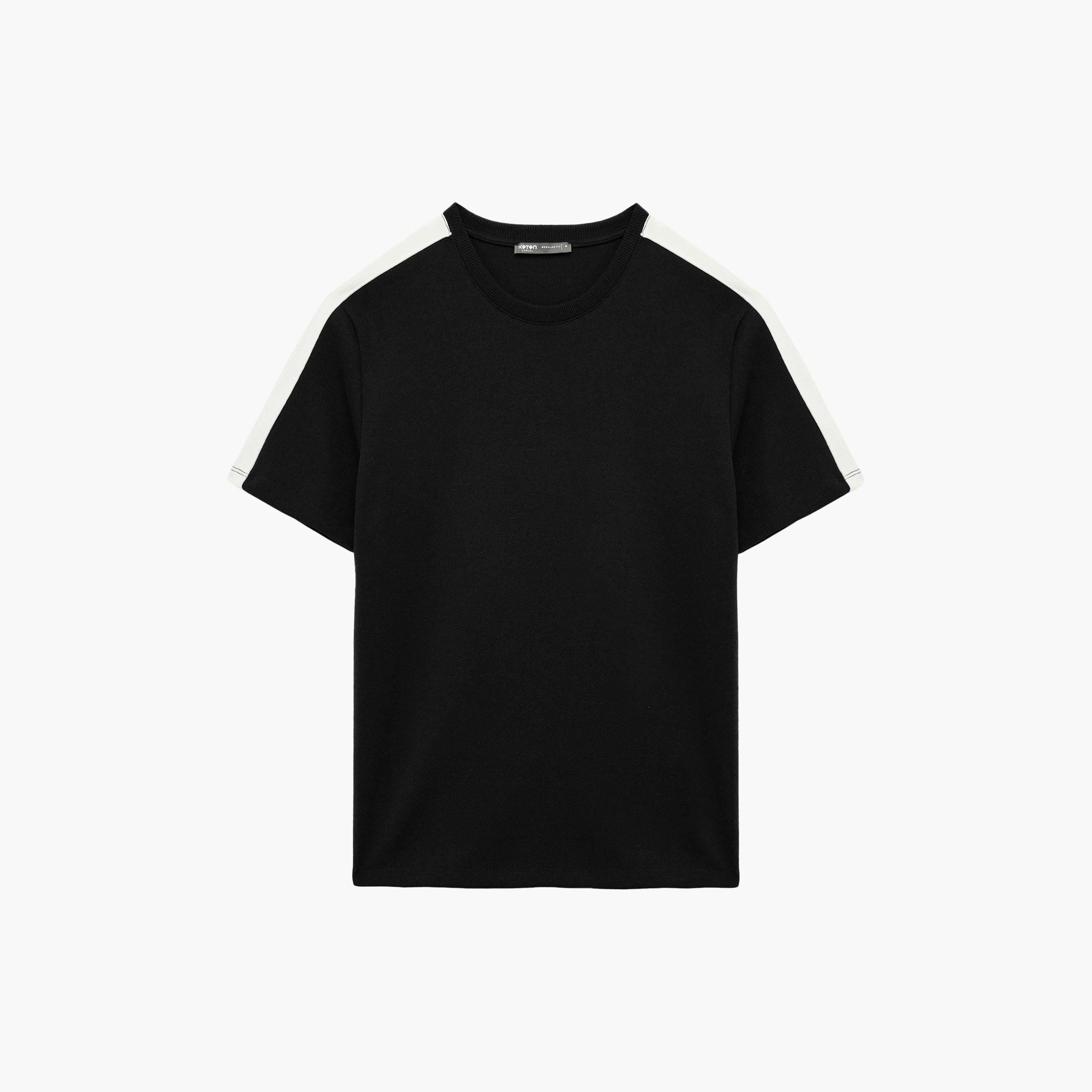 KOTON Color-Blocked Crew Neck Short Sleeves Men's T-Shirt-men-clothing-tshirtsandpolos-tshirts-image-4