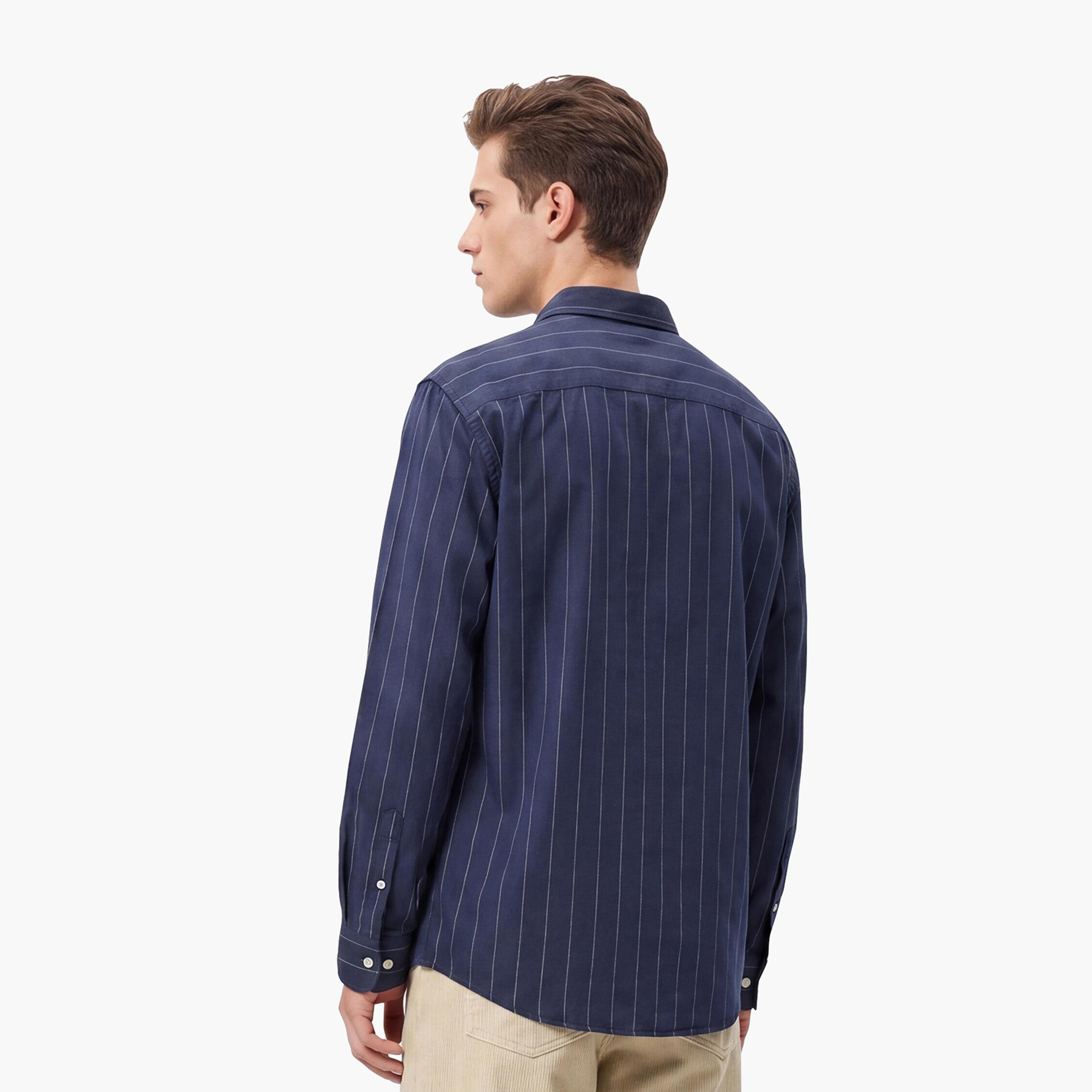 قميص رجالي مخطط بقصة عادية وياقة مفرودة وأكمام طويلة من كوتون-men-clothing-shirts-image-4