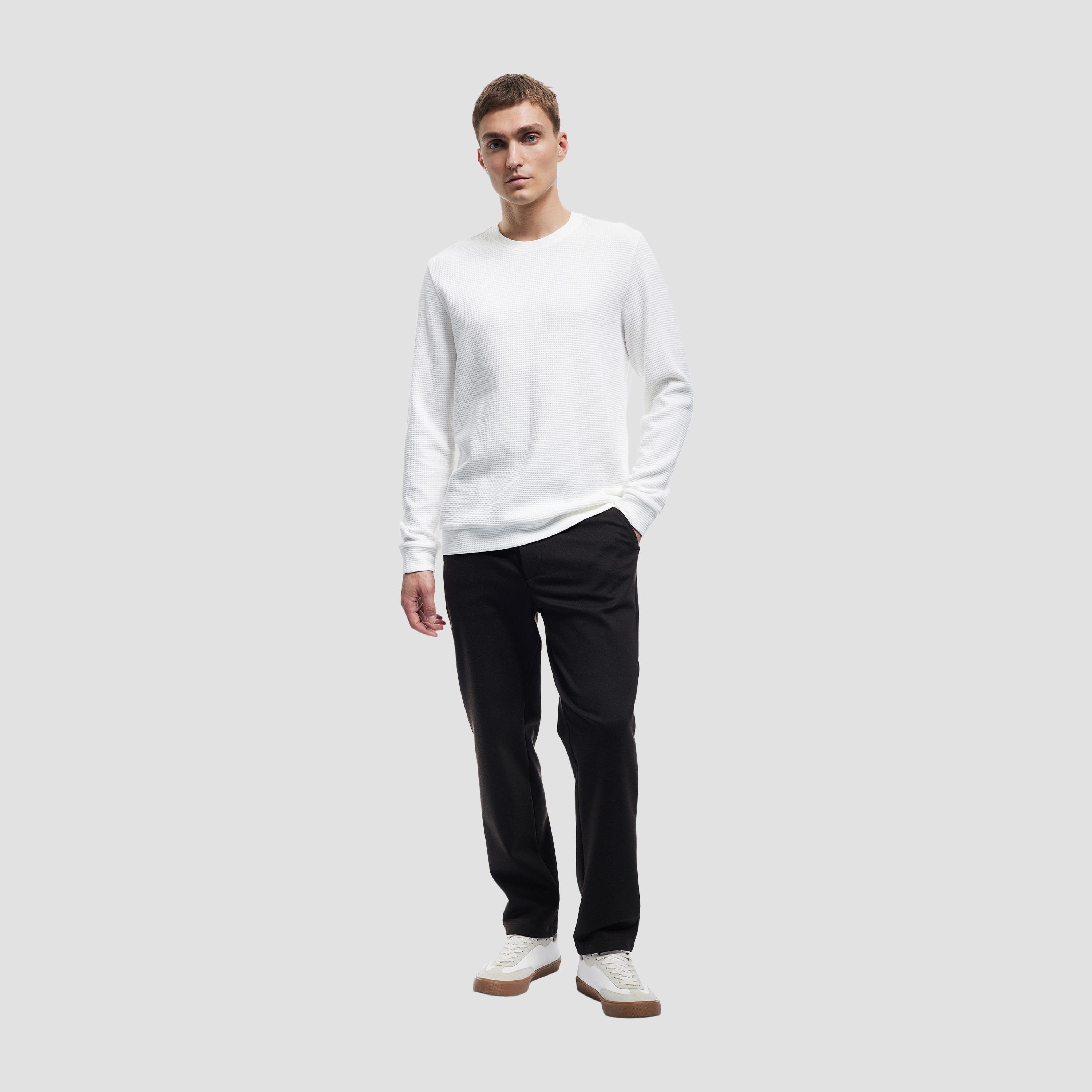 KOTON Textured Round Neck Long Sleeves Men's Sweatshirt-men-winterwear-hoodiesandsweatshirts-image-2