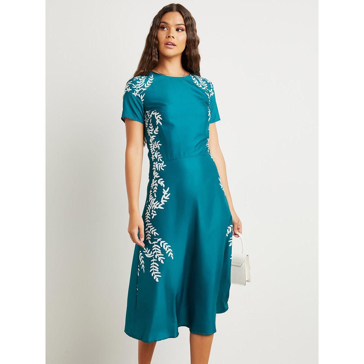 Styli Leaf Printed Side Panel Short Sleeves A-Line Midi Dress-women-clothing-dresses-image-1