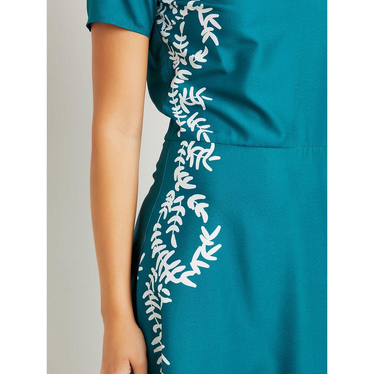 Styli Leaf Printed Side Panel Short Sleeves A-Line Midi Dress-women-clothing-dresses-image-3