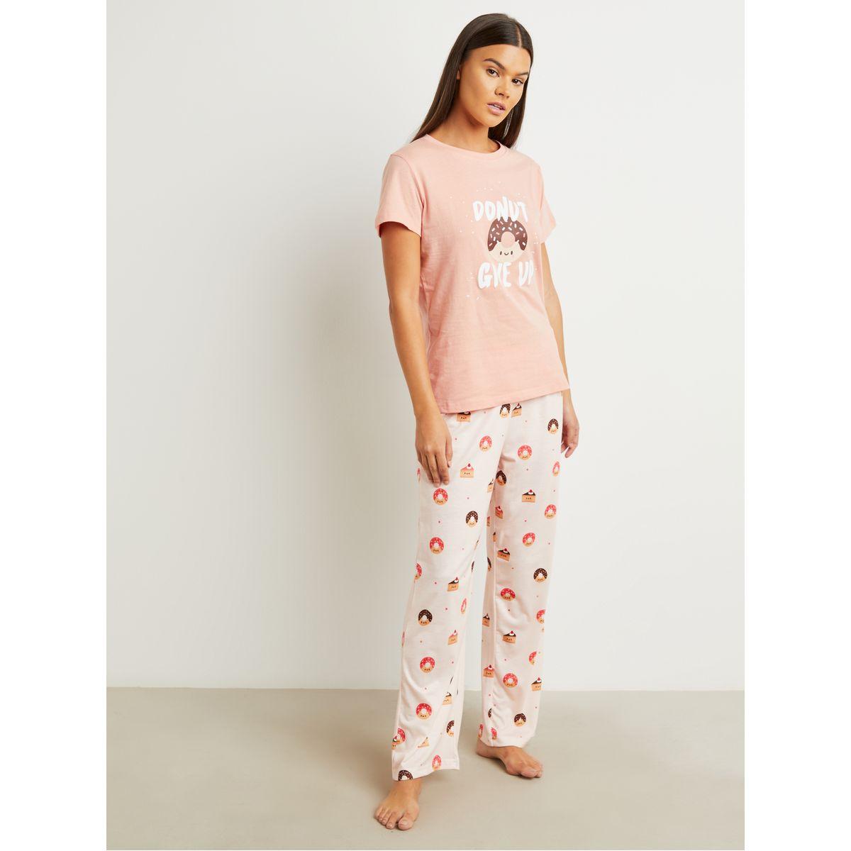 مجموعة من تيشيرت مطبوع وبنطلون بيجاما-women-clothing-nightwear-pyjamas-longsets-image-2