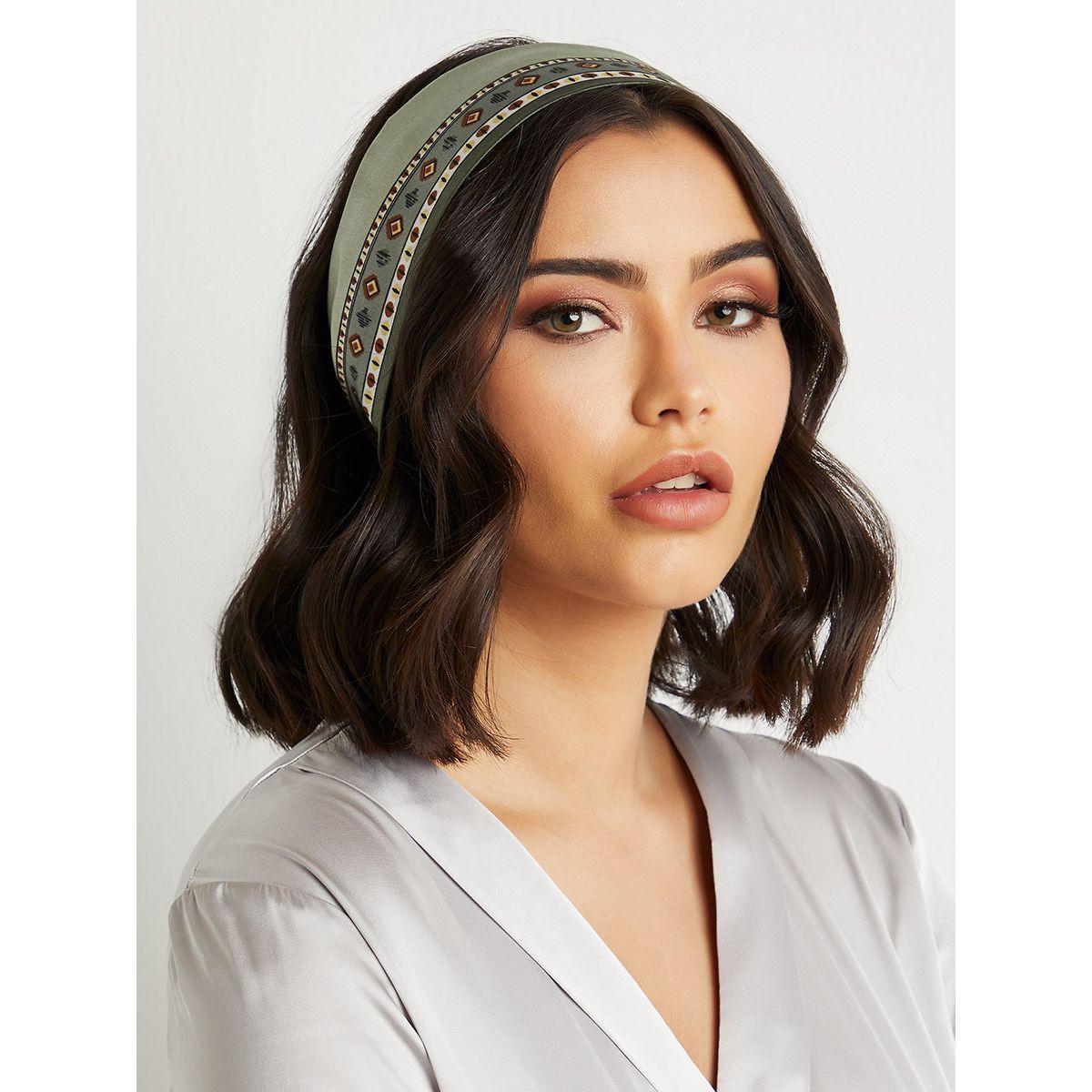 وشاح بطبعات من ستايلي-women-winterwear-scarves-image-2