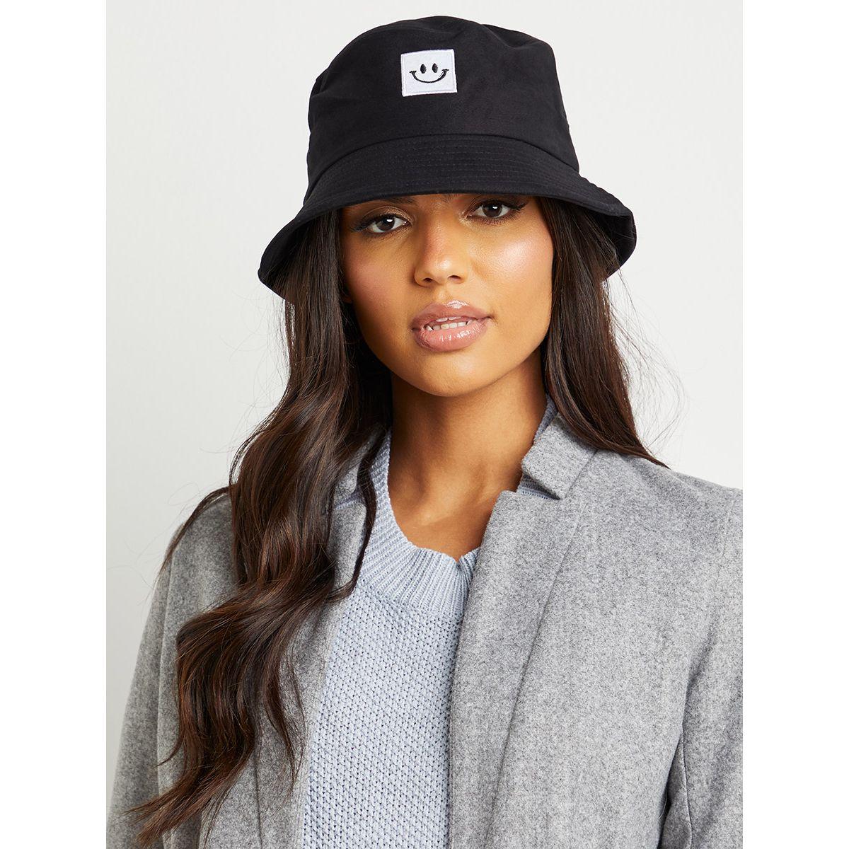 قبعة بتطريزات من ستايلي-women-winterwear-capsandhats-image-2
