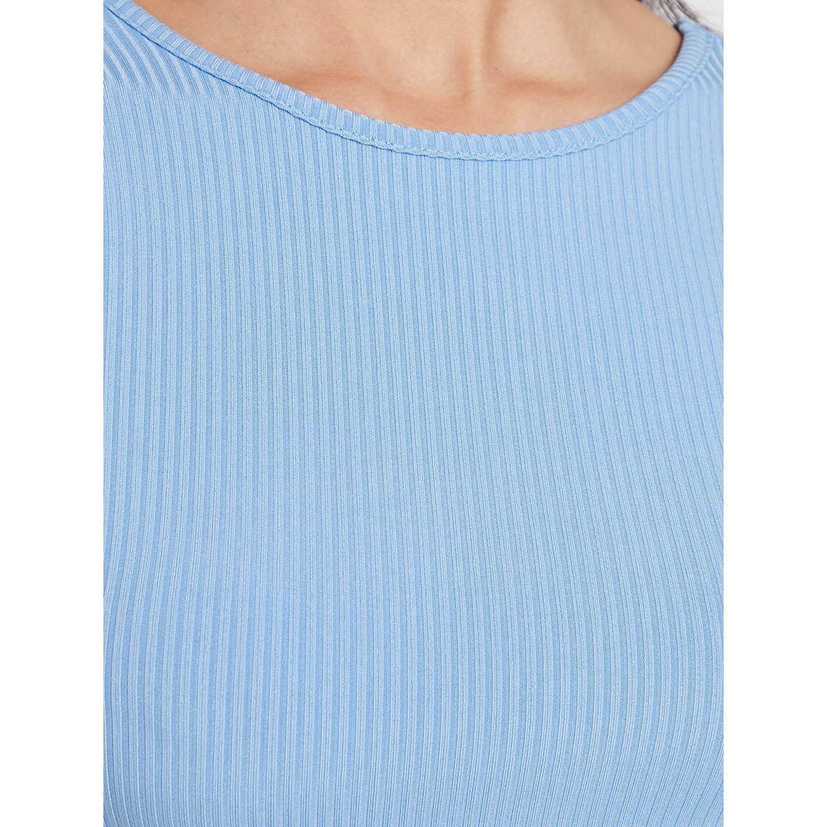 بلوزة بتفاصيل مضلعة واكمام قصيرة-women-clothing-tshirts-image-5