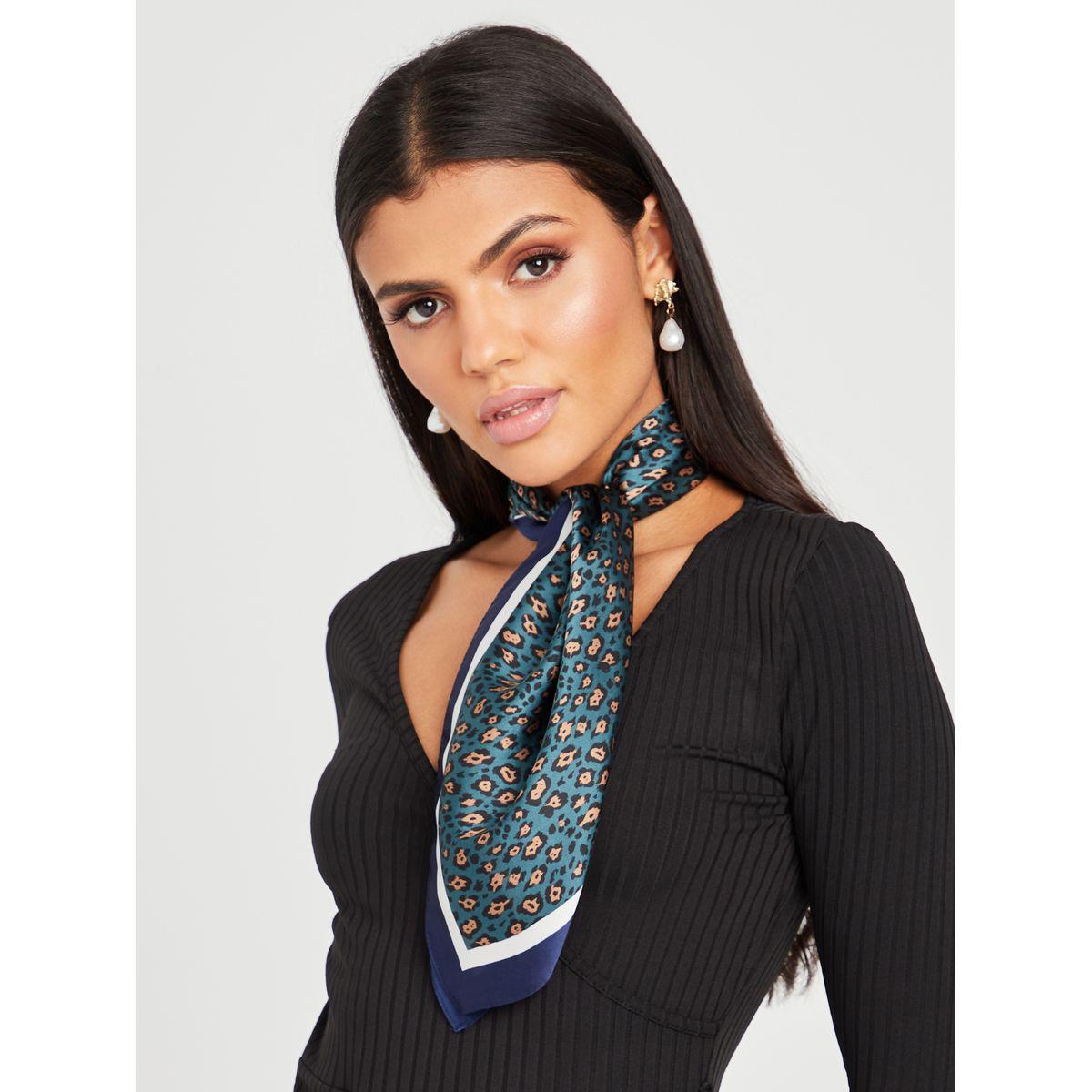 مجموعة من 2 وشاح رأس عصري-women-winterwear-scarves-image-3