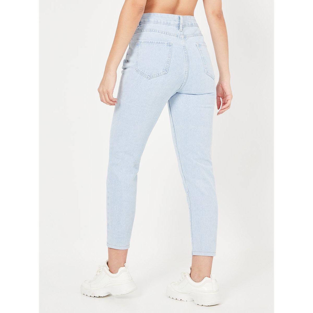 جينز قصير بقصة ضيقة-women-clothing-bottoms-jeans-image-4