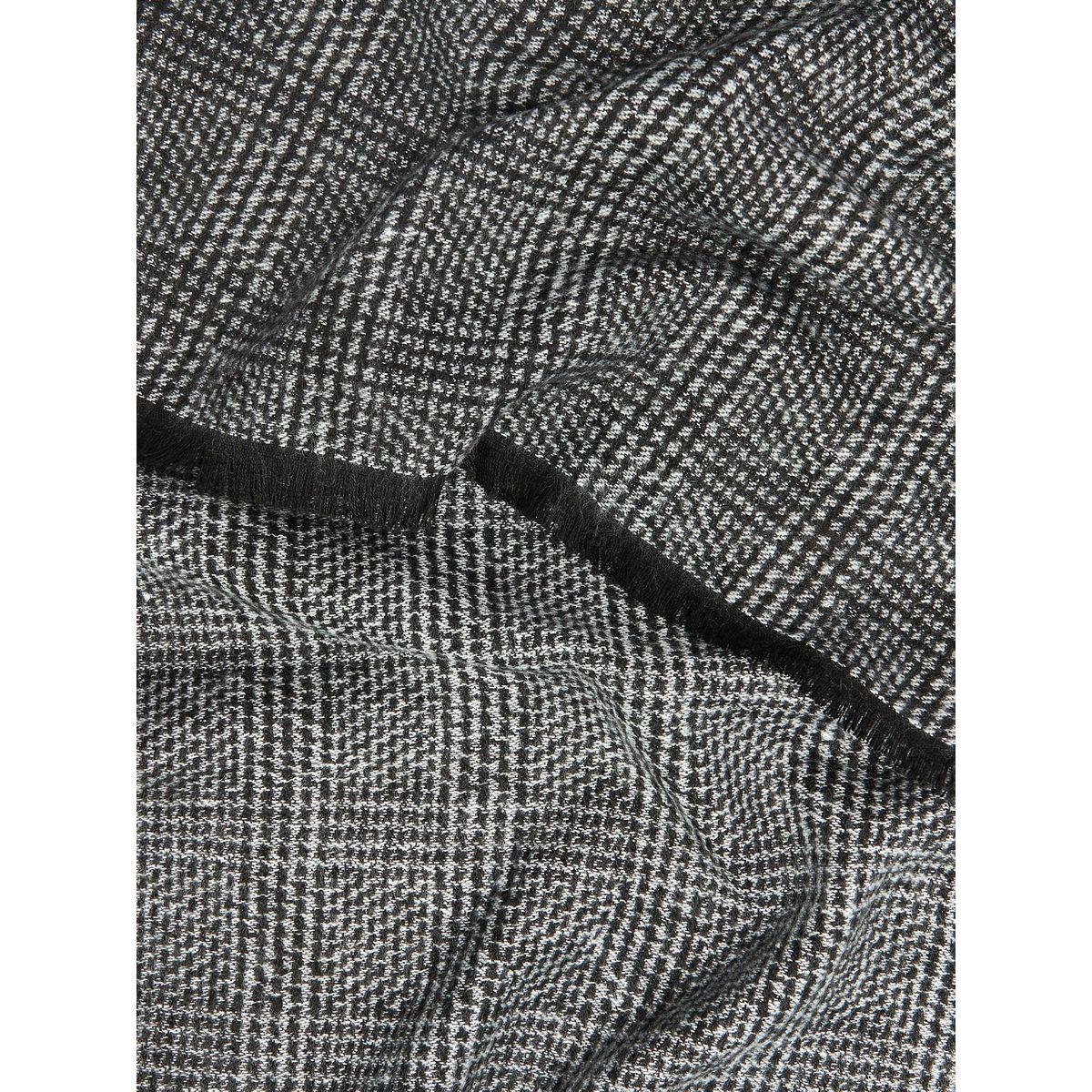 Styli Checked Frayded Hem Scarf-women-winterwear-scarves-image-3