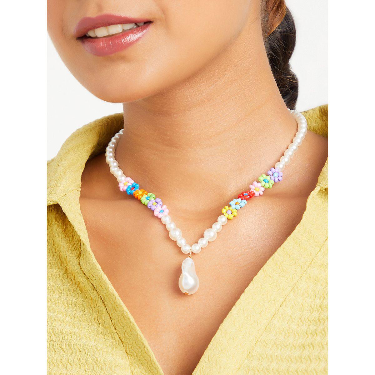 عقد قصير بحلية شكل لؤلؤ من ستايلي-women-watchesandjewellery-jewellery-necklacesandpendants-image-1