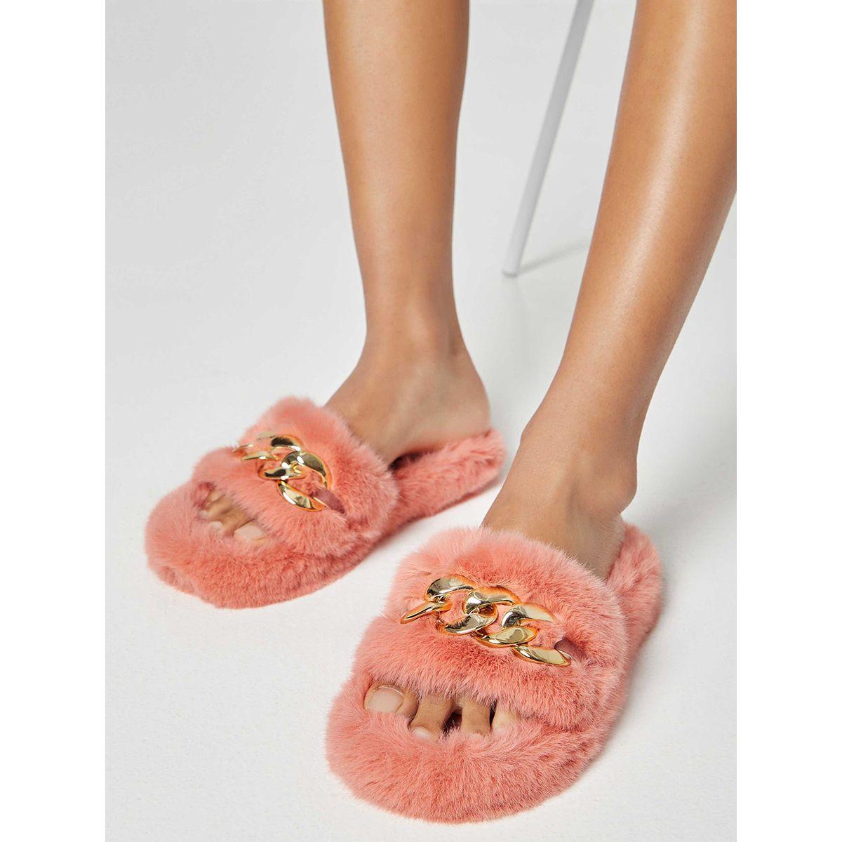 Styli Chain Detail Faux Fur Bedroom Slippers-women-shoes-bedroomslippers-image-2