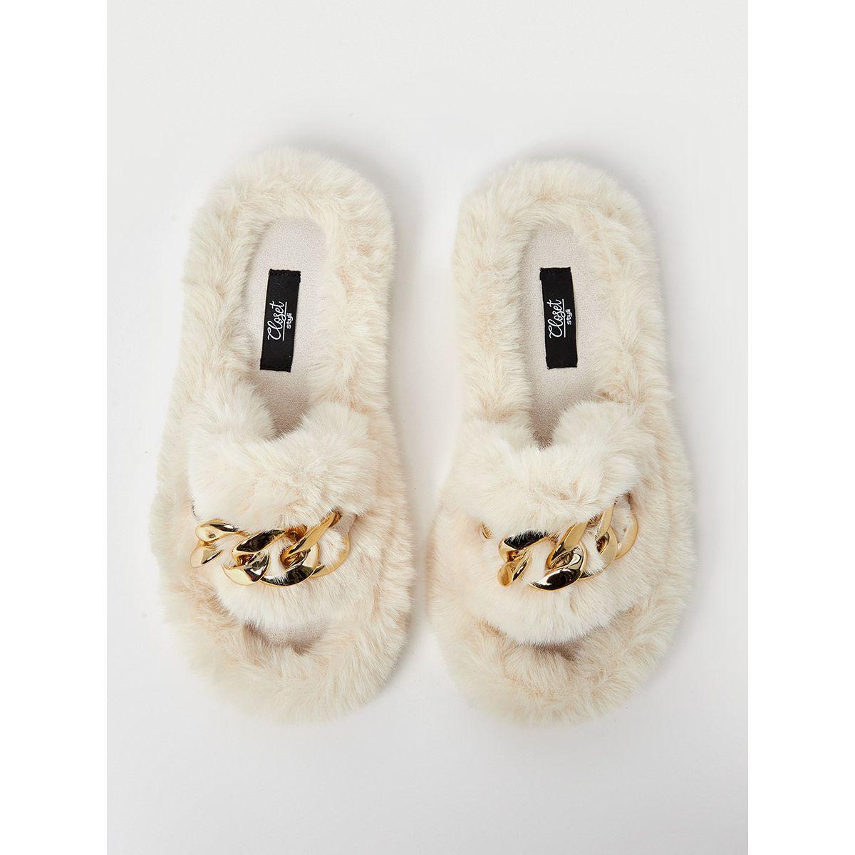 شبشب مزين بفرو اصطناعي و سلسلة من ستايلي-women-shoes-bedroomslippers-image-7