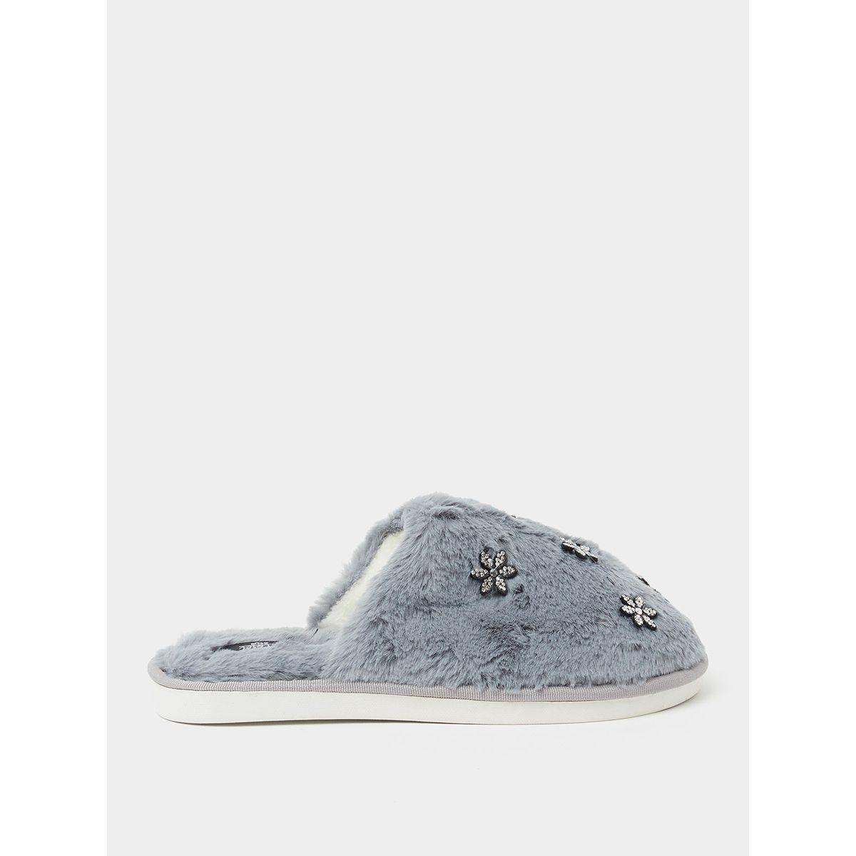 شبشب غرف نوم مزين من ستايلي-women-shoes-bedroomslippers-image-4