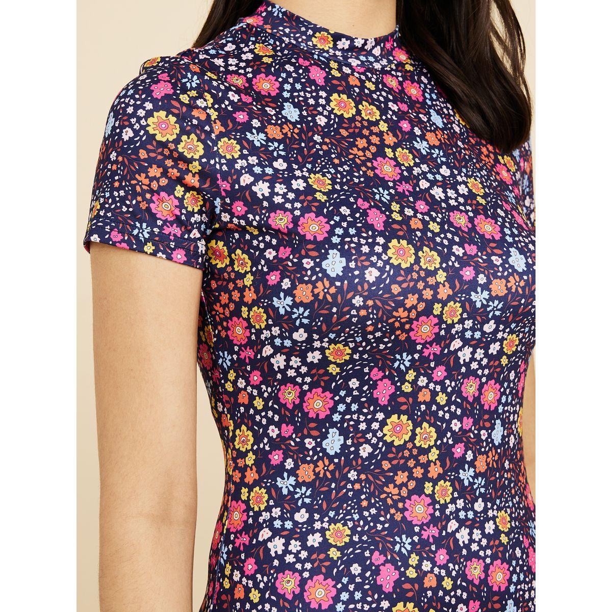 Styli Short Sleeves High Neck Floral Print Bodycon Midi Dress-women-clothing-dresses-image-3