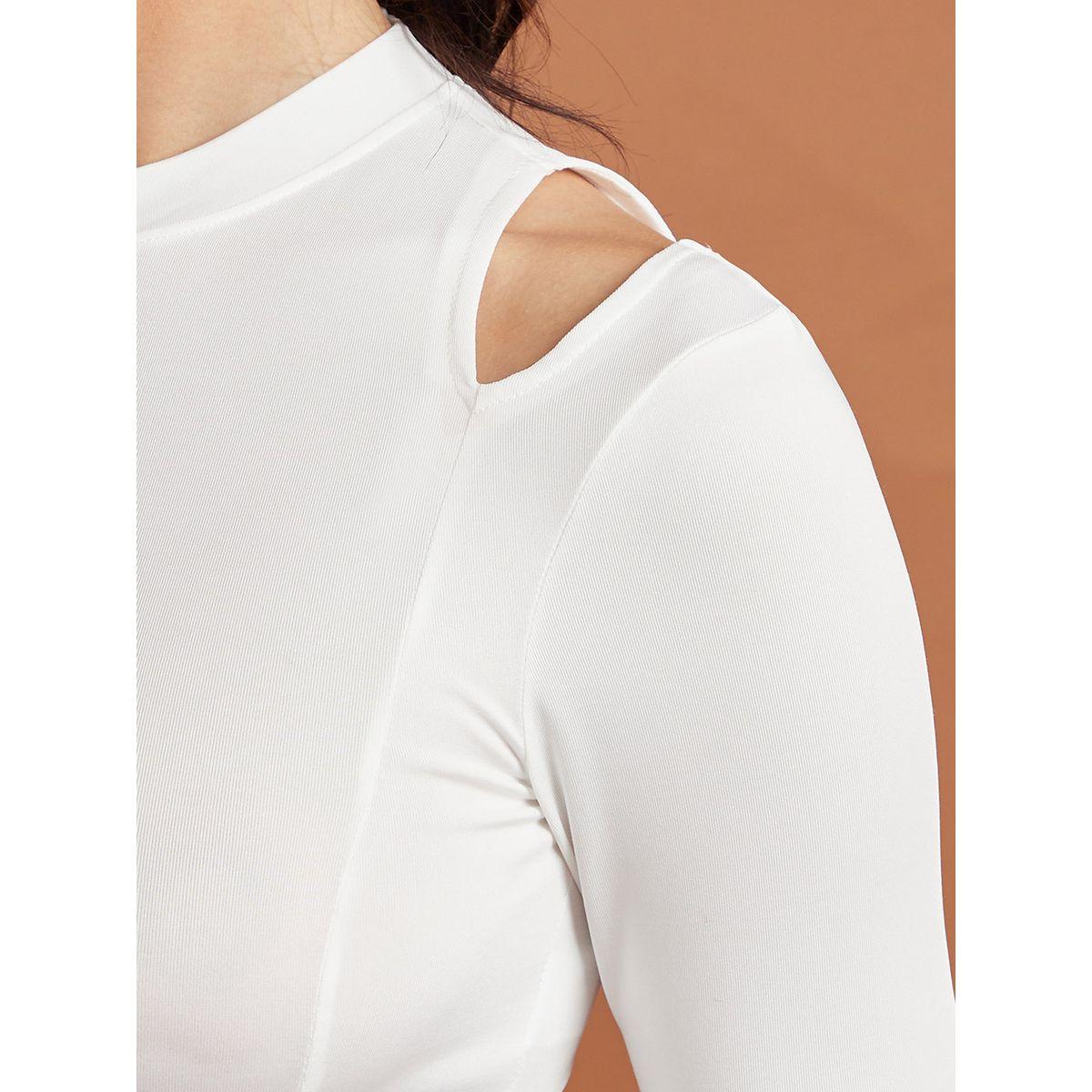Styli Cut Out Shoulder Detail Long Sleeves Active Top-women-clothing-sportswearandactivewear-tshirtsandvests-image-3