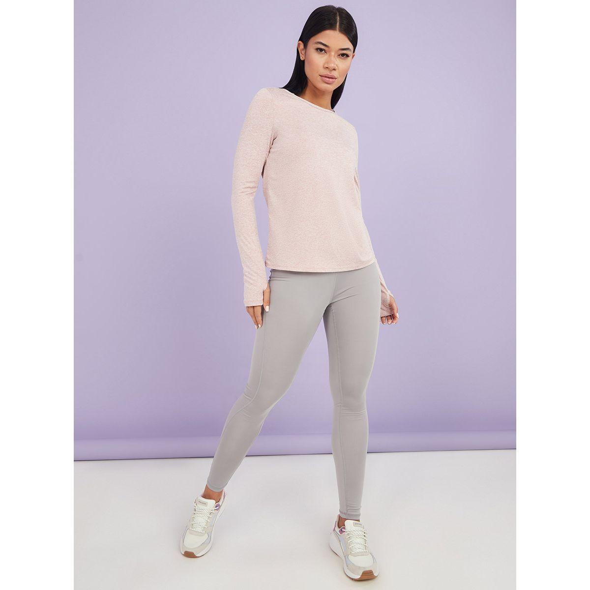 طقم من 3 ( بلوزة + صدرية + ليقنز ) من ستايلي-sports-women-clothing-trackpantsandtracksuits-image-4